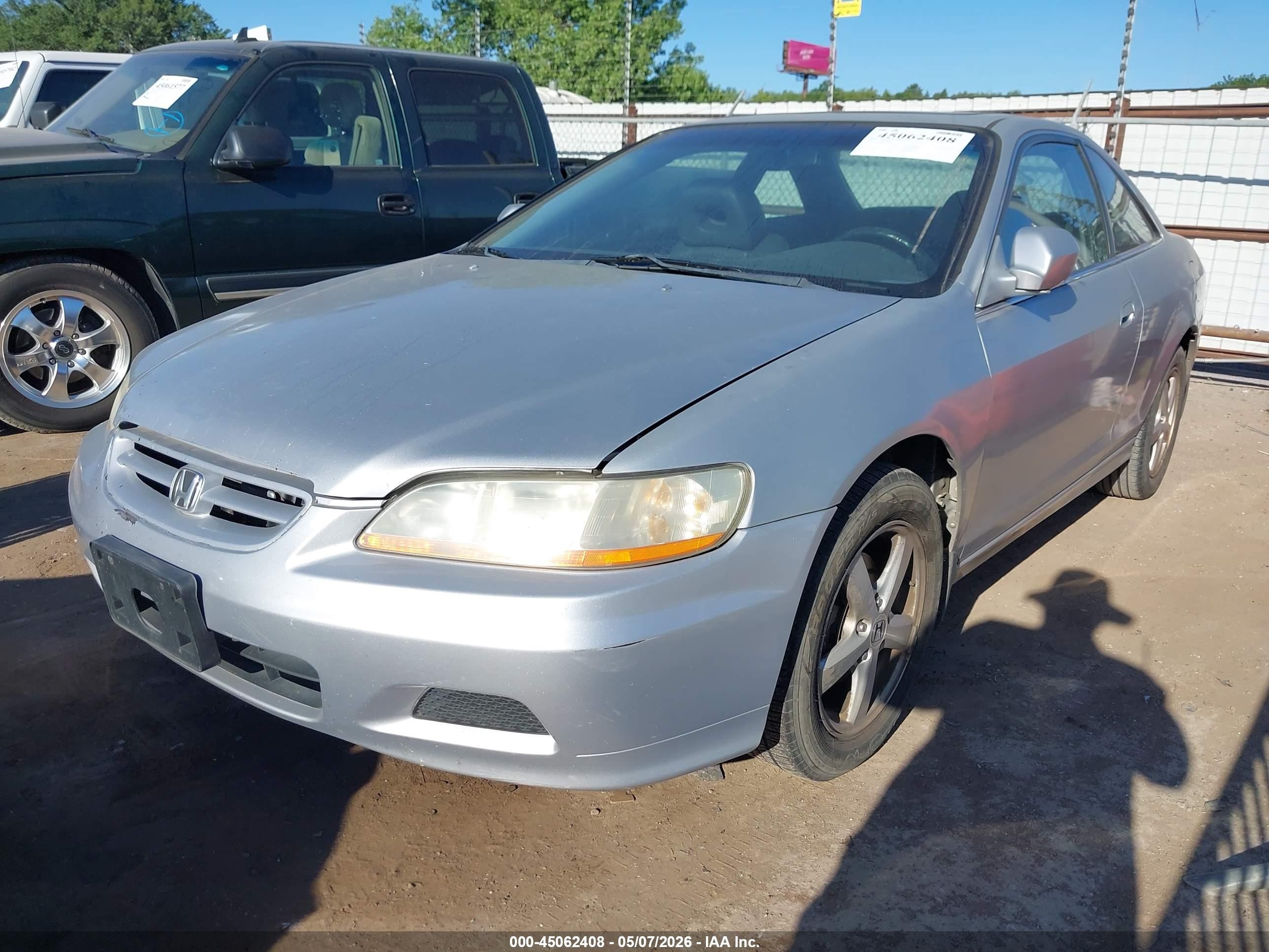 2002 Honda Accord 3.0 Ex Silver vin: 1HGCG22502A010779