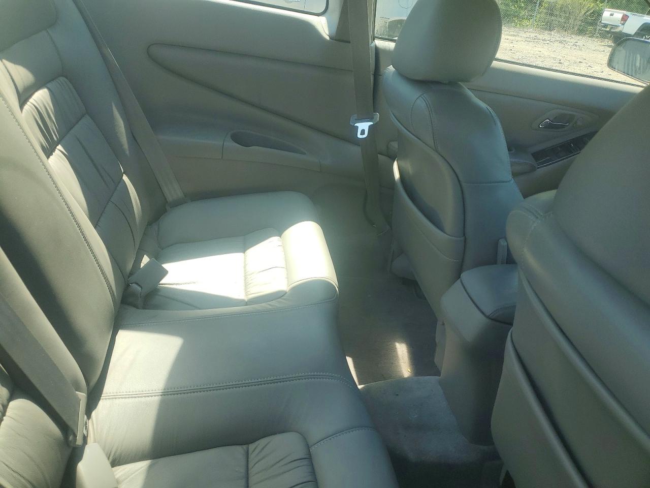 1998 Honda Accord Purple vin: 1HGCG2252WA026214