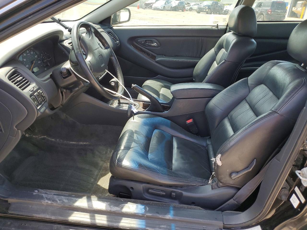 1998 Honda Accord Ex Black vin: 1HGCG2253WA025881