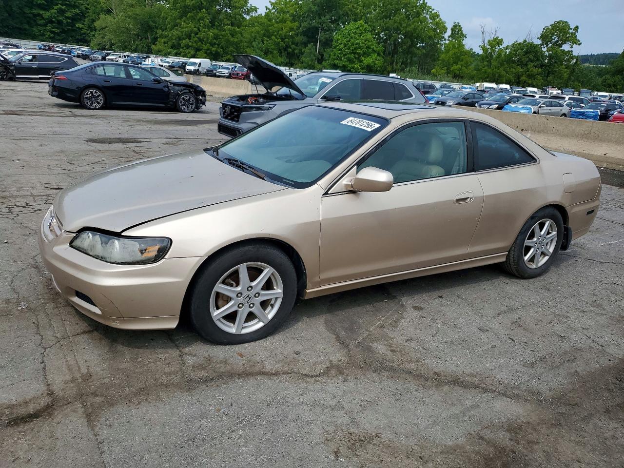 2001 Honda Accord Ex Золотой vin: 1HGCG22551A018276