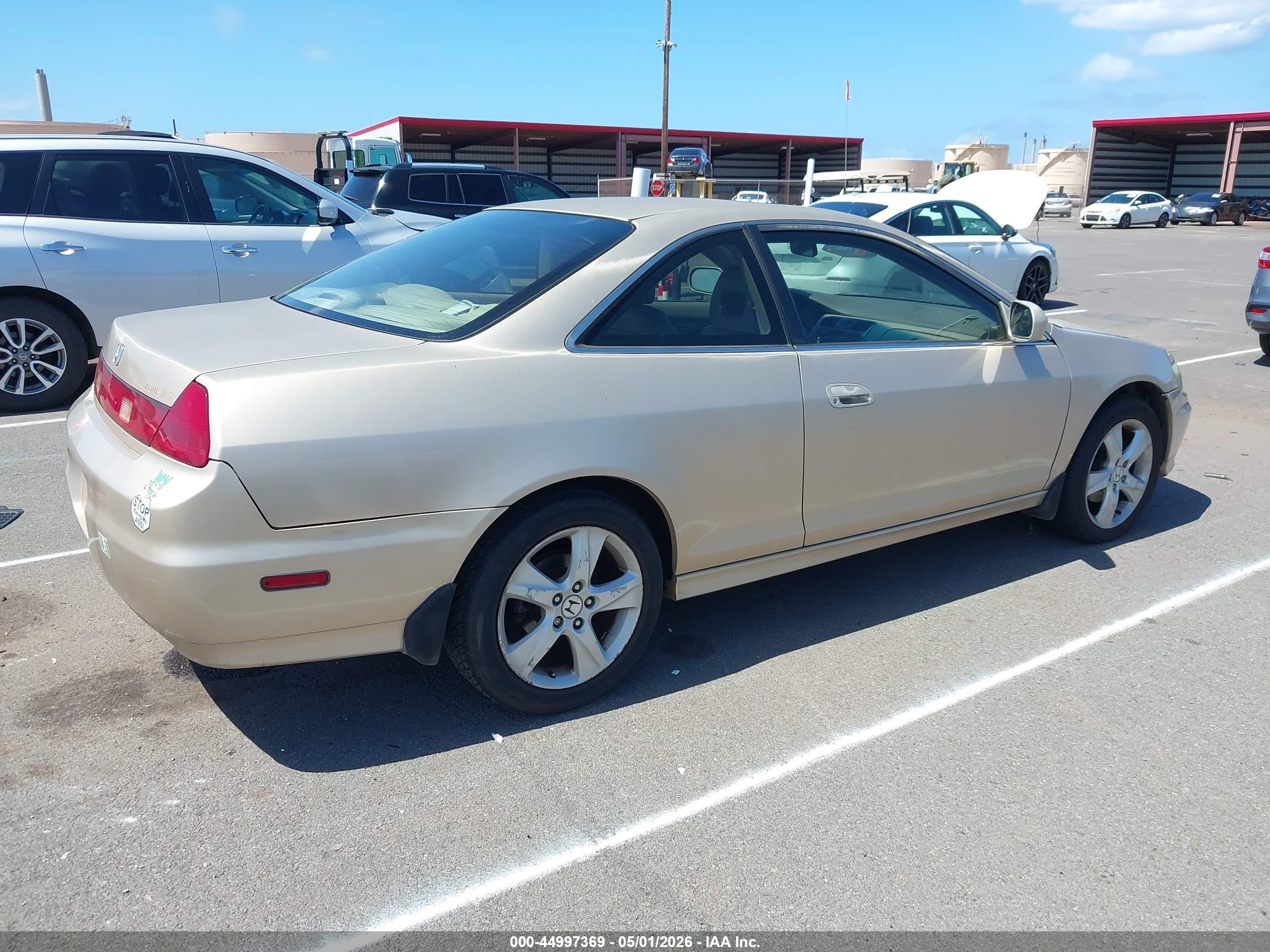 2002 Honda Accord 3.0 Ex Gold vin: 1HGCG22552A028050