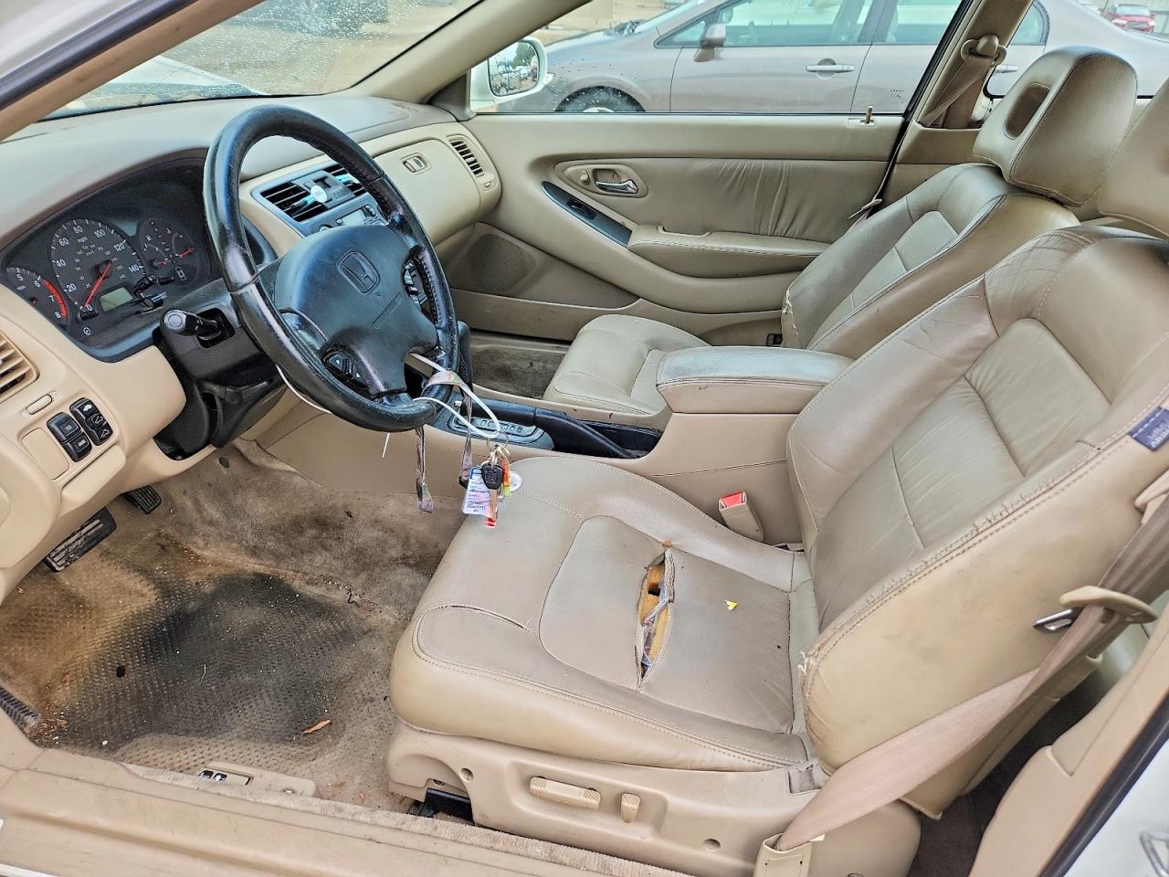 2002 Honda Accord Ex Белый vin: 1HGCG22552A036049