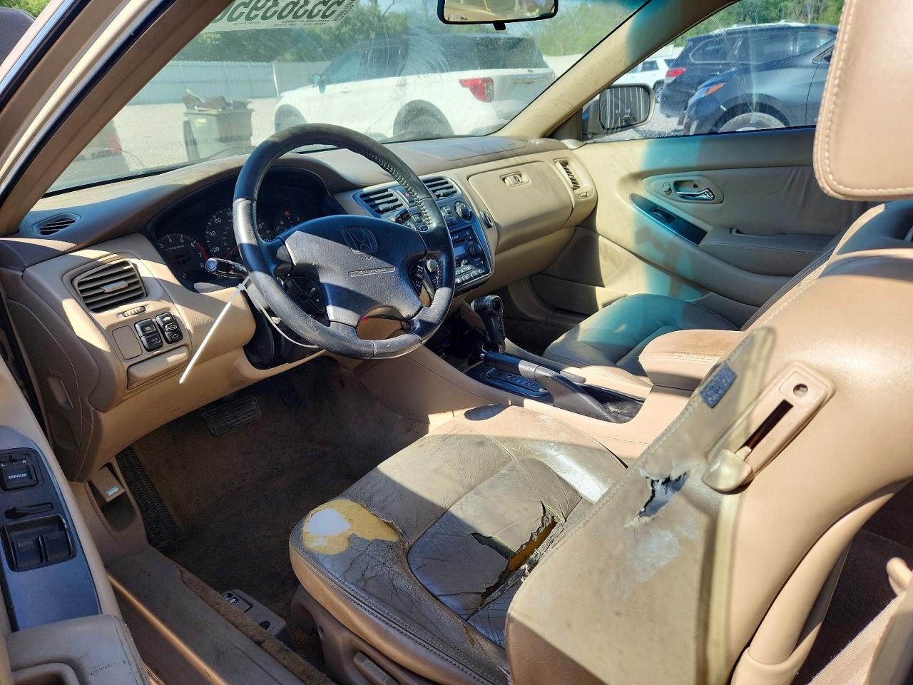 2001 Honda Accord Ex Cream vin: 1HGCG22561A011580