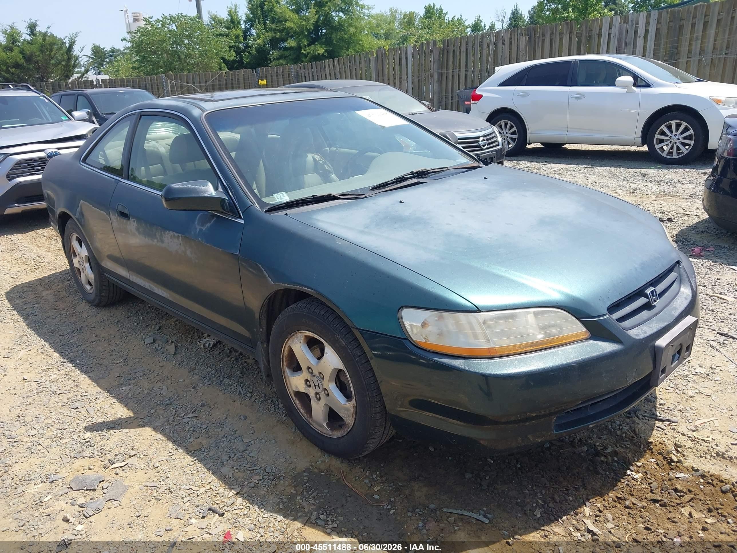 1998 Honda Accord Ex V6 Green vin: 1HGCG2256WA015829