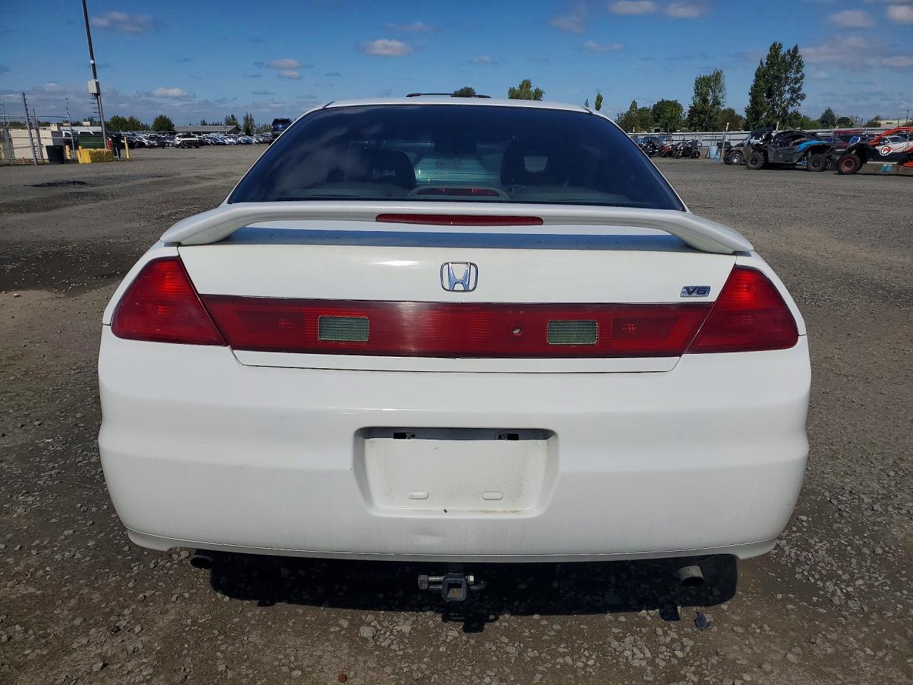 2001 Honda Accord Ex White vin: 1HGCG22571A017176