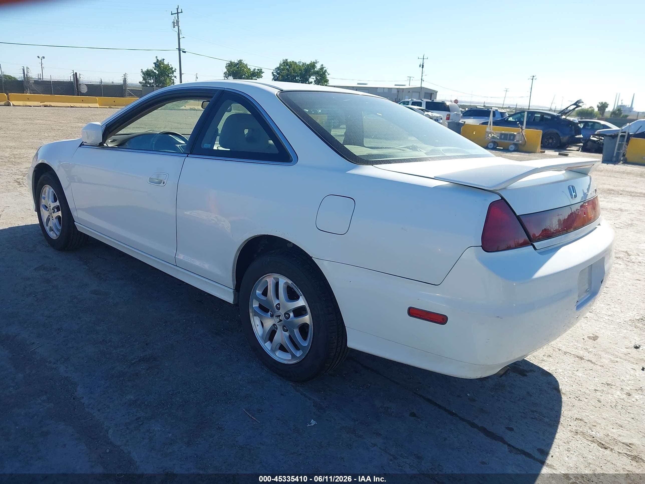 2002 Honda Accord 3.0 Ex Белый vin: 1HGCG22572A019673