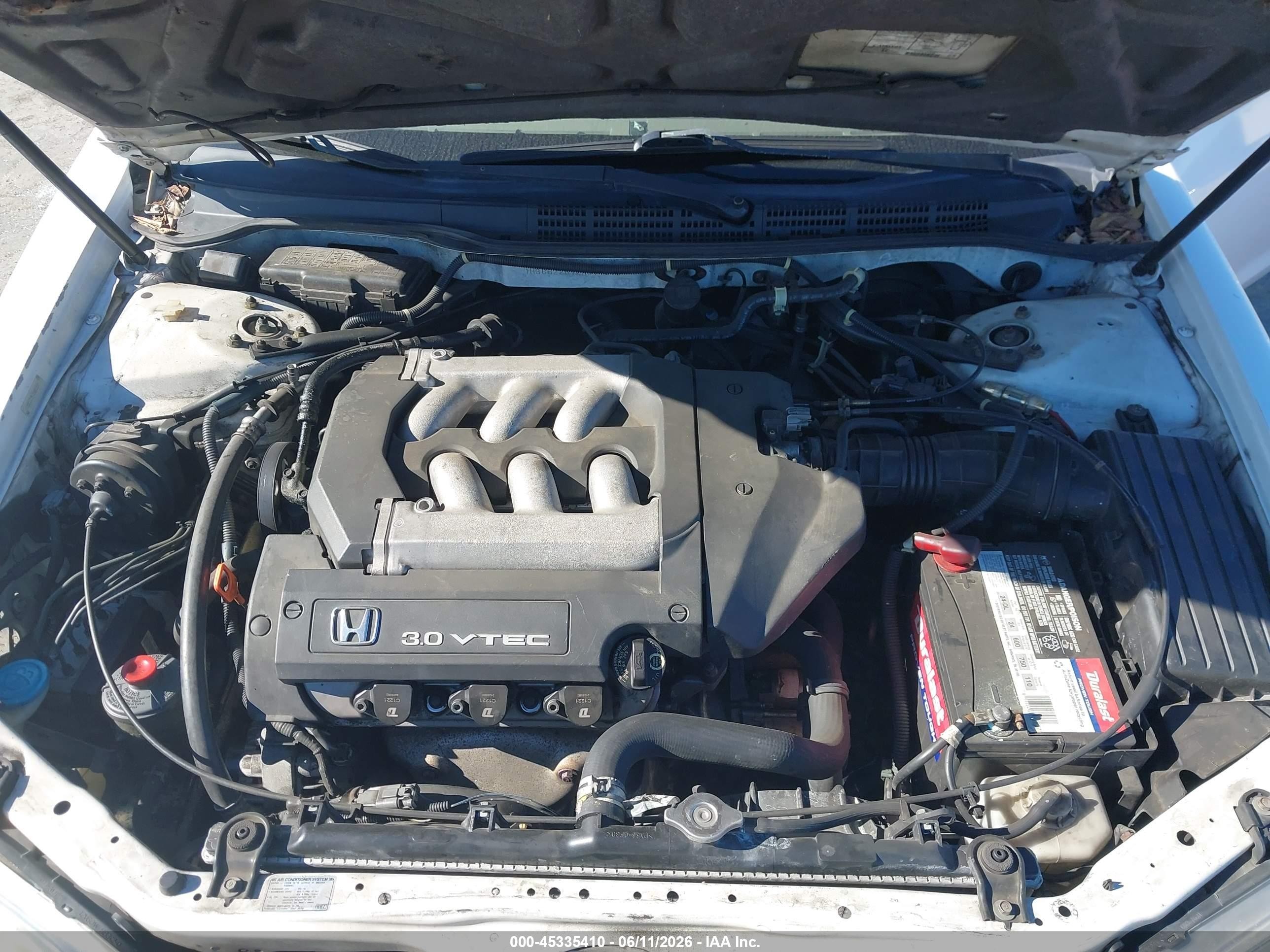 2002 Honda Accord 3.0 Ex Белый vin: 1HGCG22572A019673
