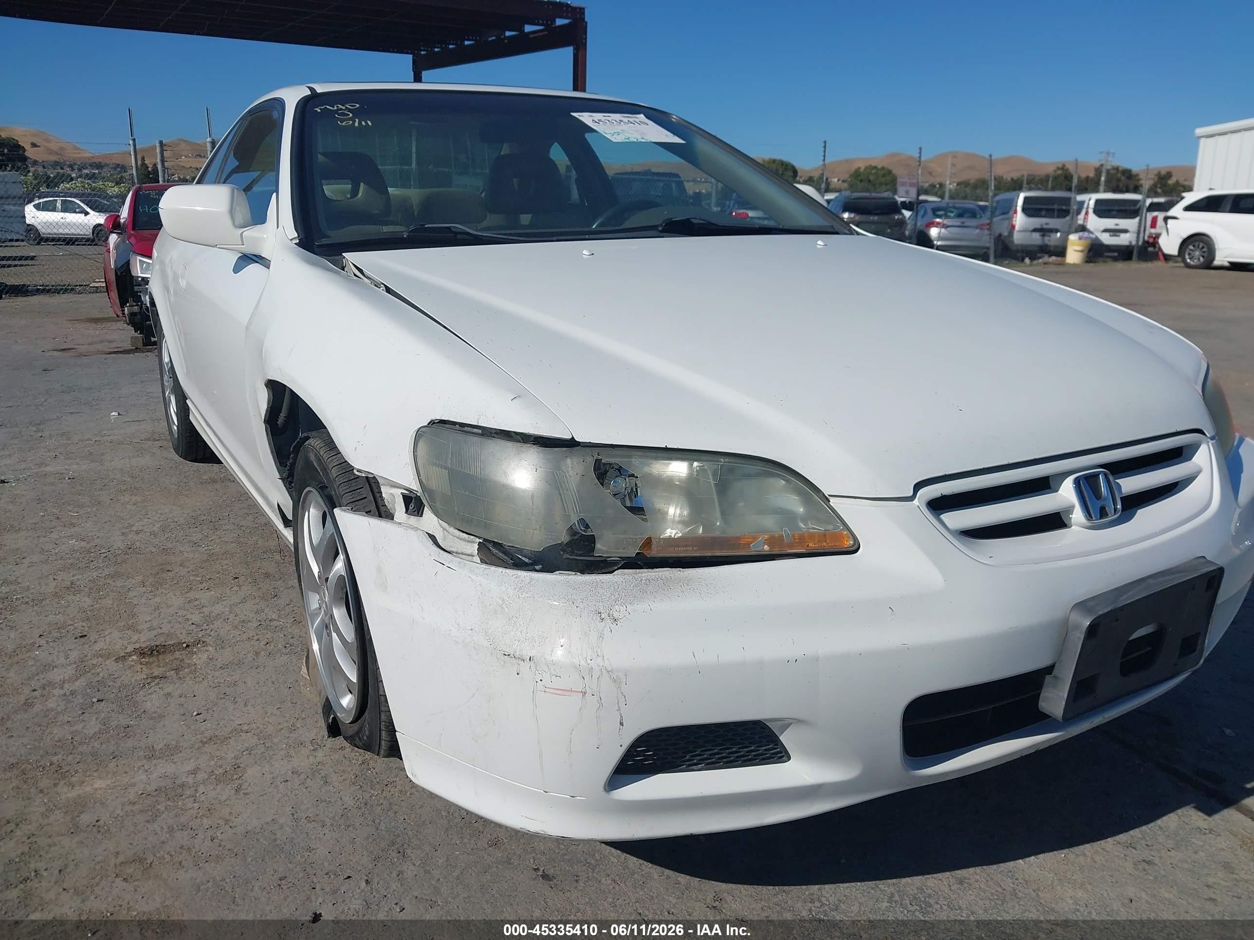 2002 Honda Accord 3.0 Ex Белый vin: 1HGCG22572A019673