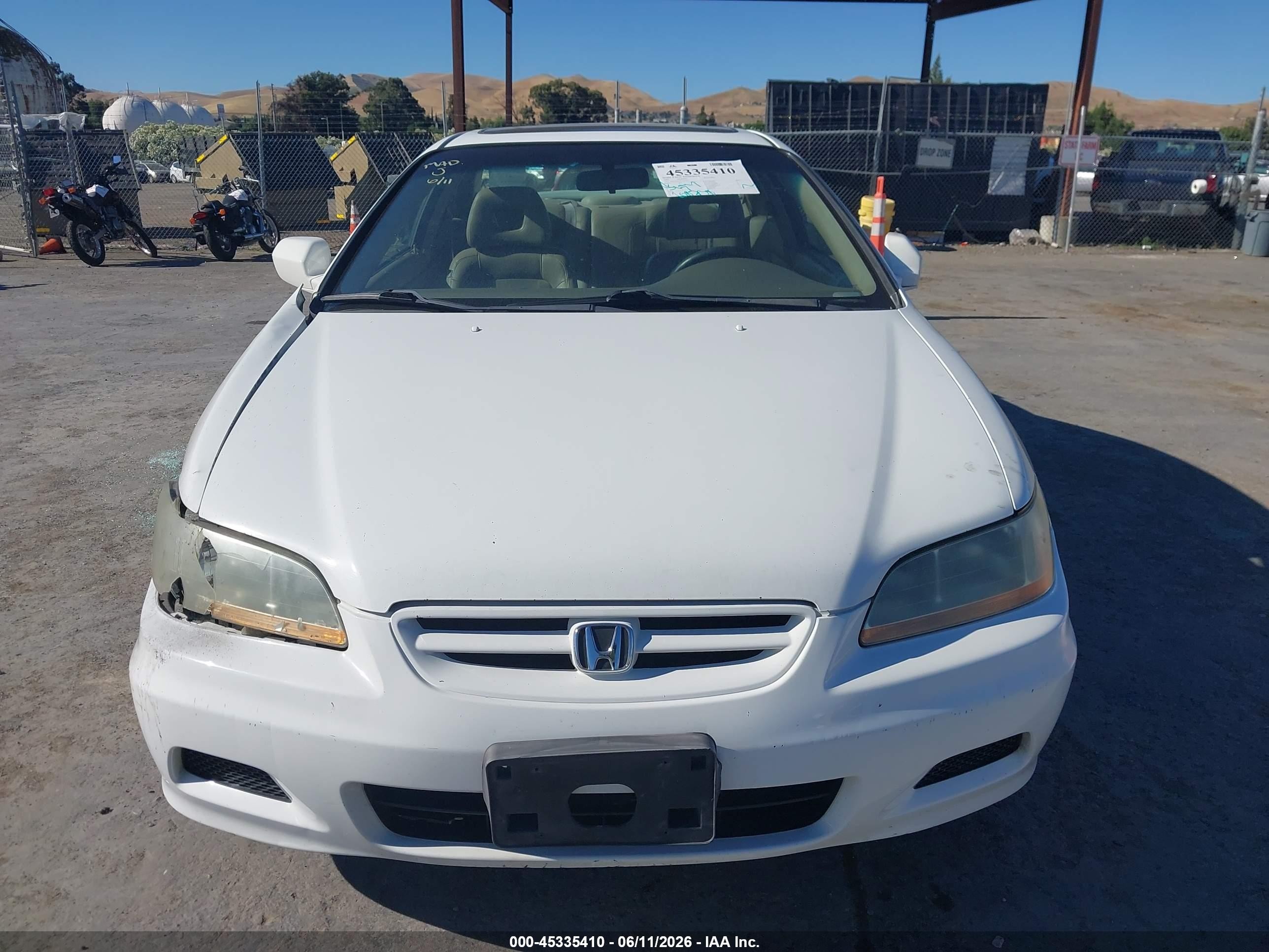 2002 Honda Accord 3.0 Ex Белый vin: 1HGCG22572A019673