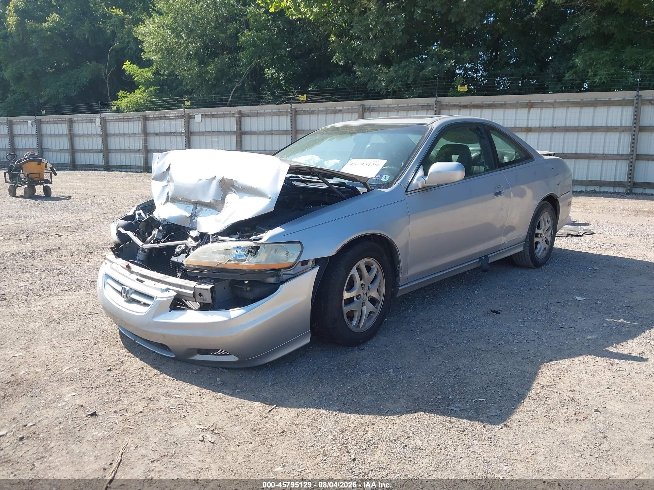 2002 Honda Accord 3.0 Ex Silver vin: 1HGCG22592A028410