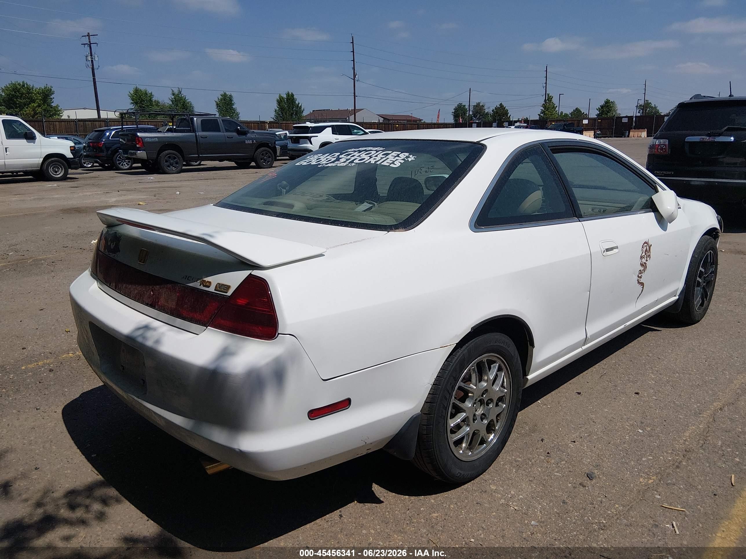 1999 Honda Accord Ex V6 White vin: 1HGCG2259XA009394