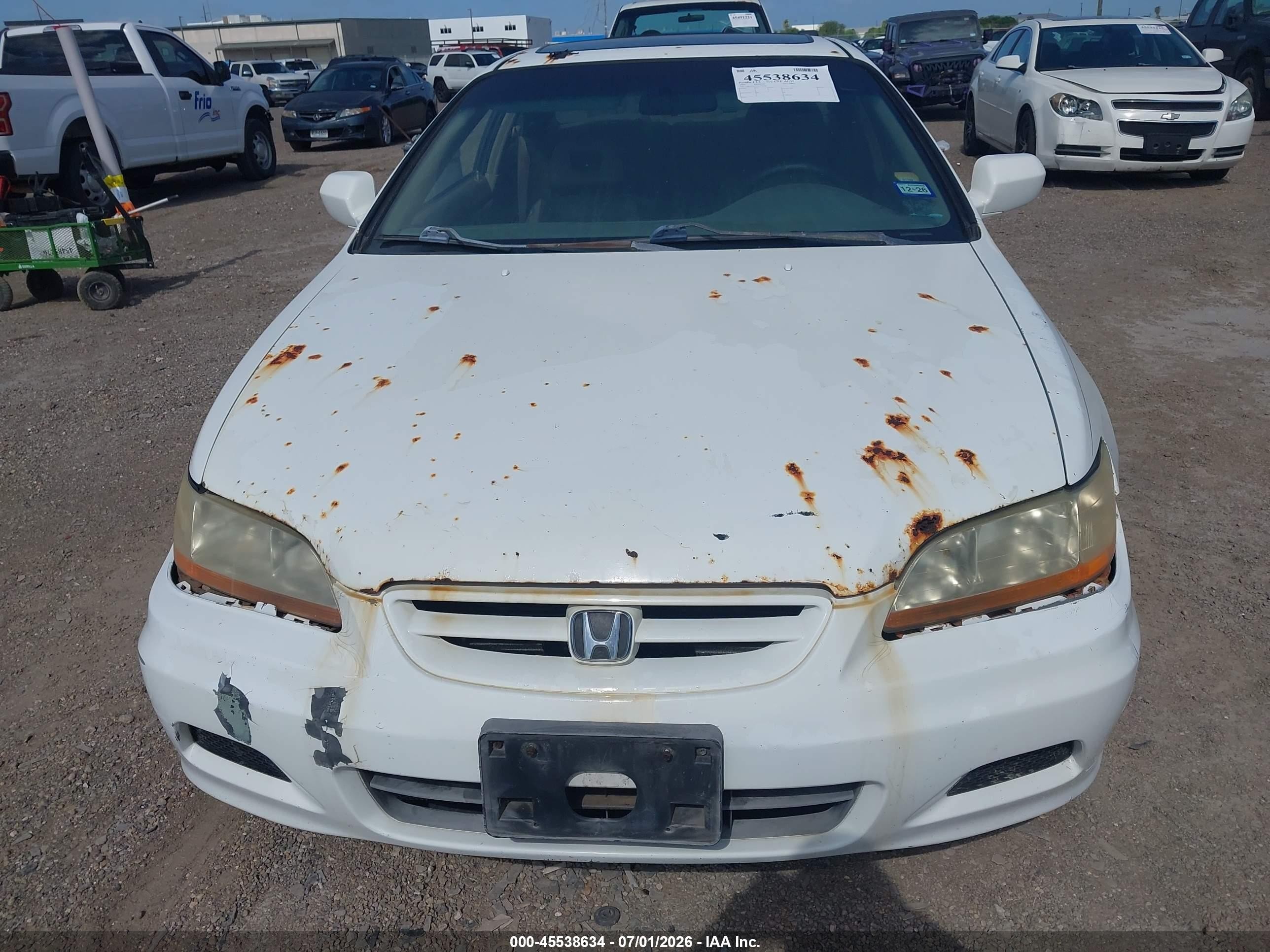 2002 Honda Accord 3.0 Ex White vin: 1HGCG225X2A023295