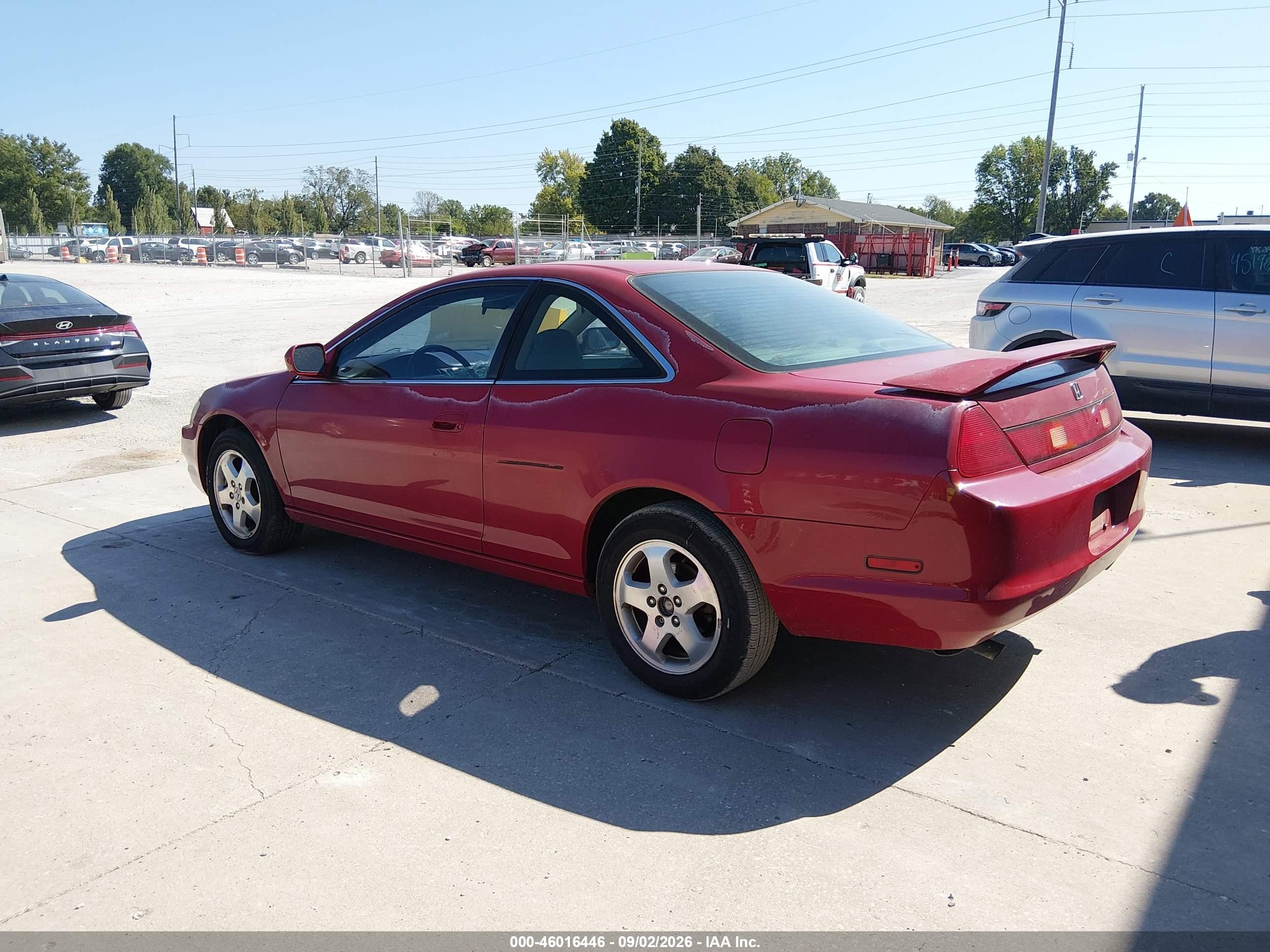 2000 Honda Accord 3.0 Ex Red vin: 1HGCG225XYA015853