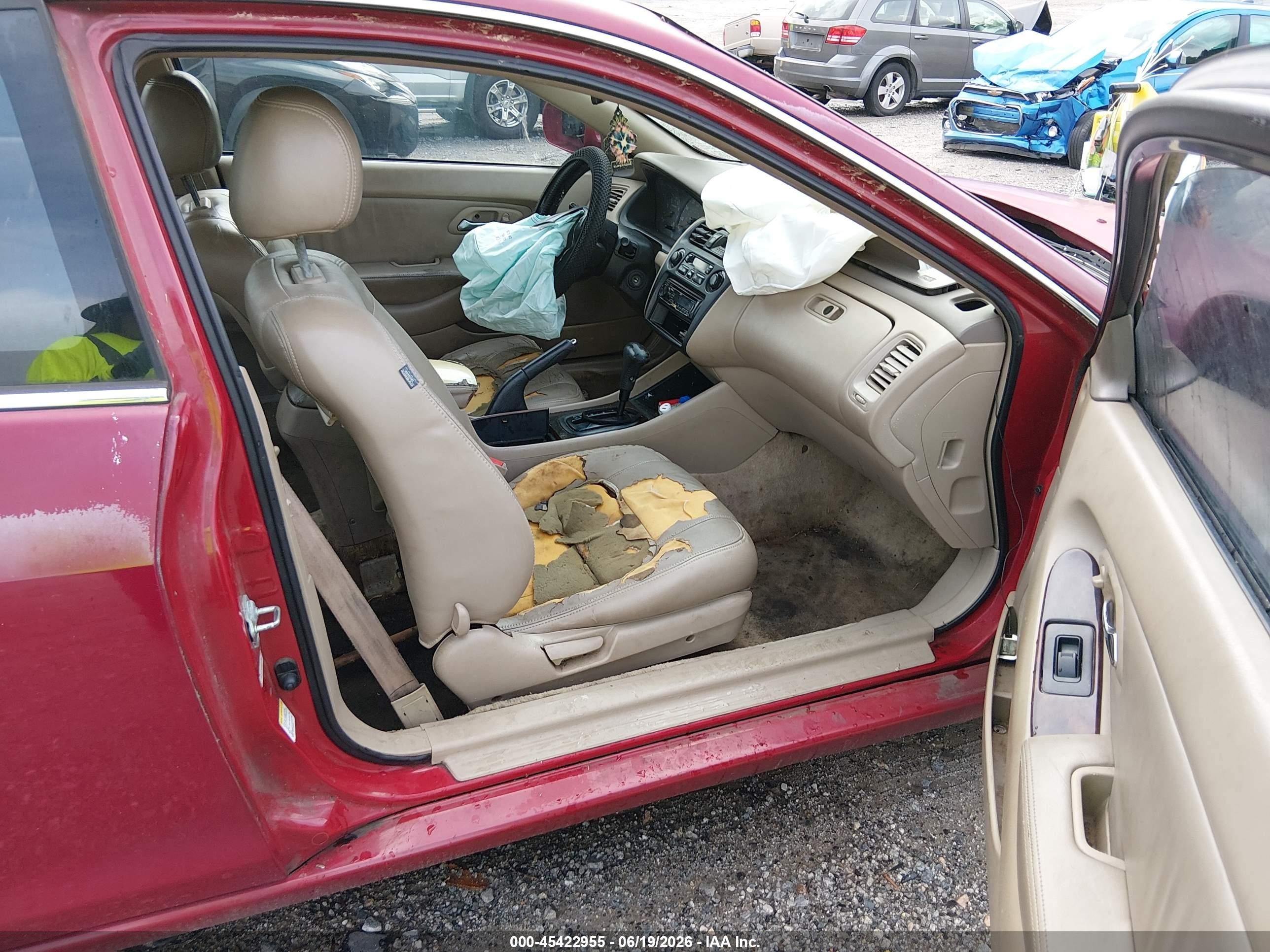 2000 Honda Accord 3.0 Ex Красный vin: 1HGCG225XYA026724