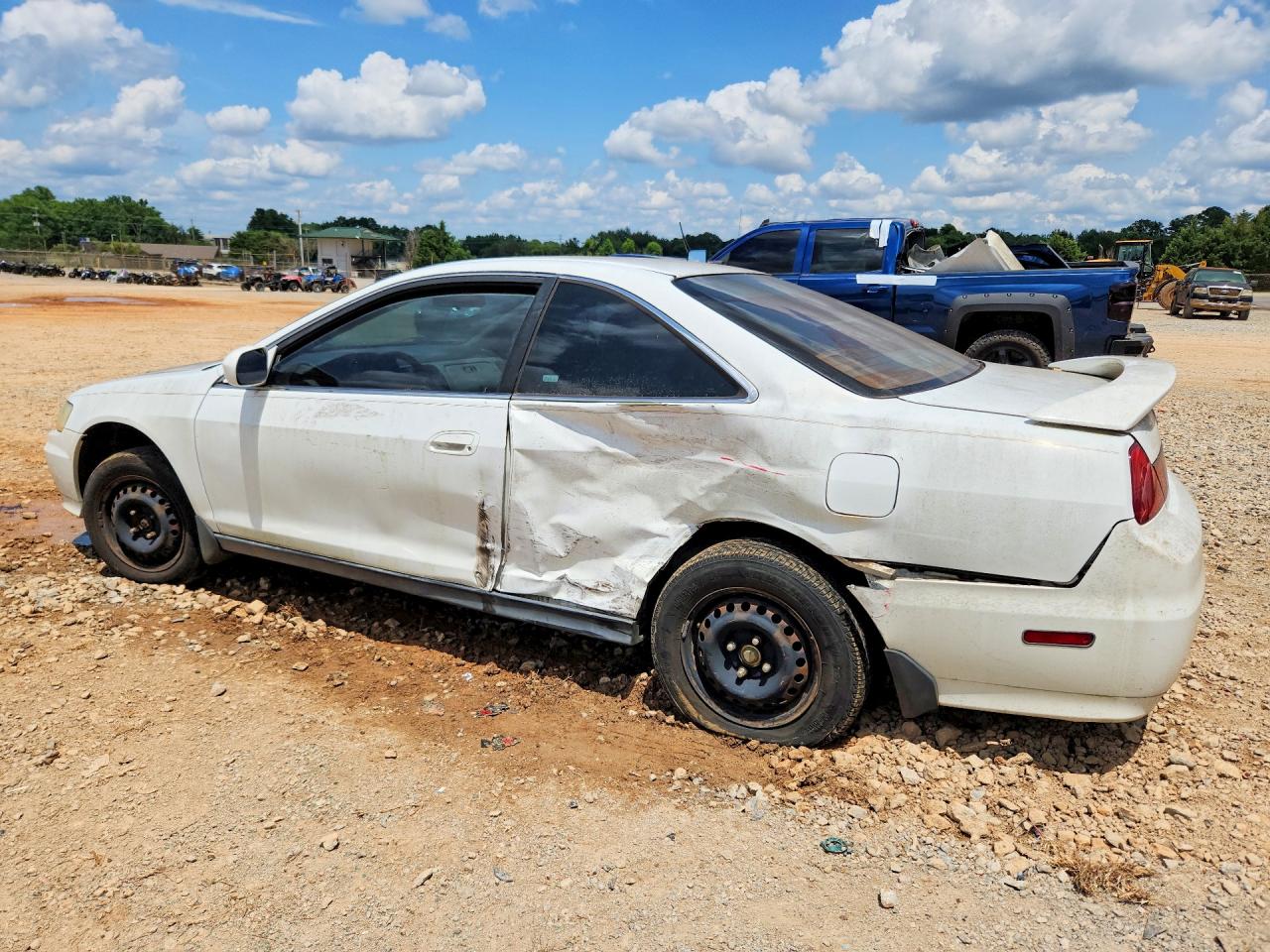 2002 Honda Accord Lx White vin: 1HGCG31412A026472
