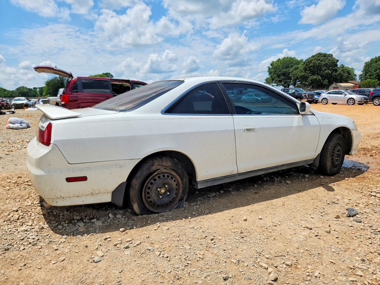 2002 Honda Accord Lx White vin: 1HGCG31412A026472