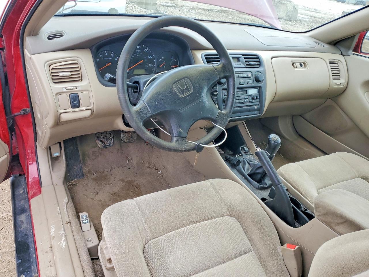 1998 Honda Accord Lx Red vin: 1HGCG3145WA013312