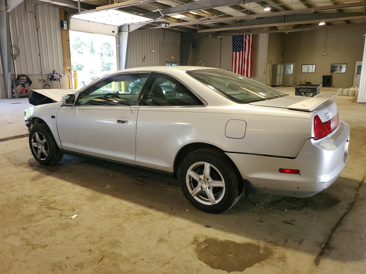 2000 Honda Accord Lx Серебряный vin: 1HGCG3145YA019680