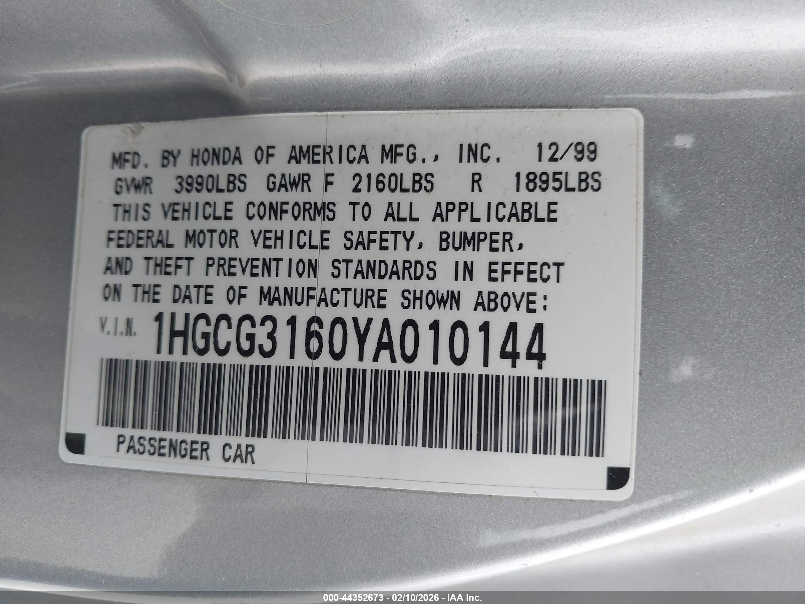 2000 Honda Accord 2.3 Ex Серебряный vin: 1HGCG3160YA010144