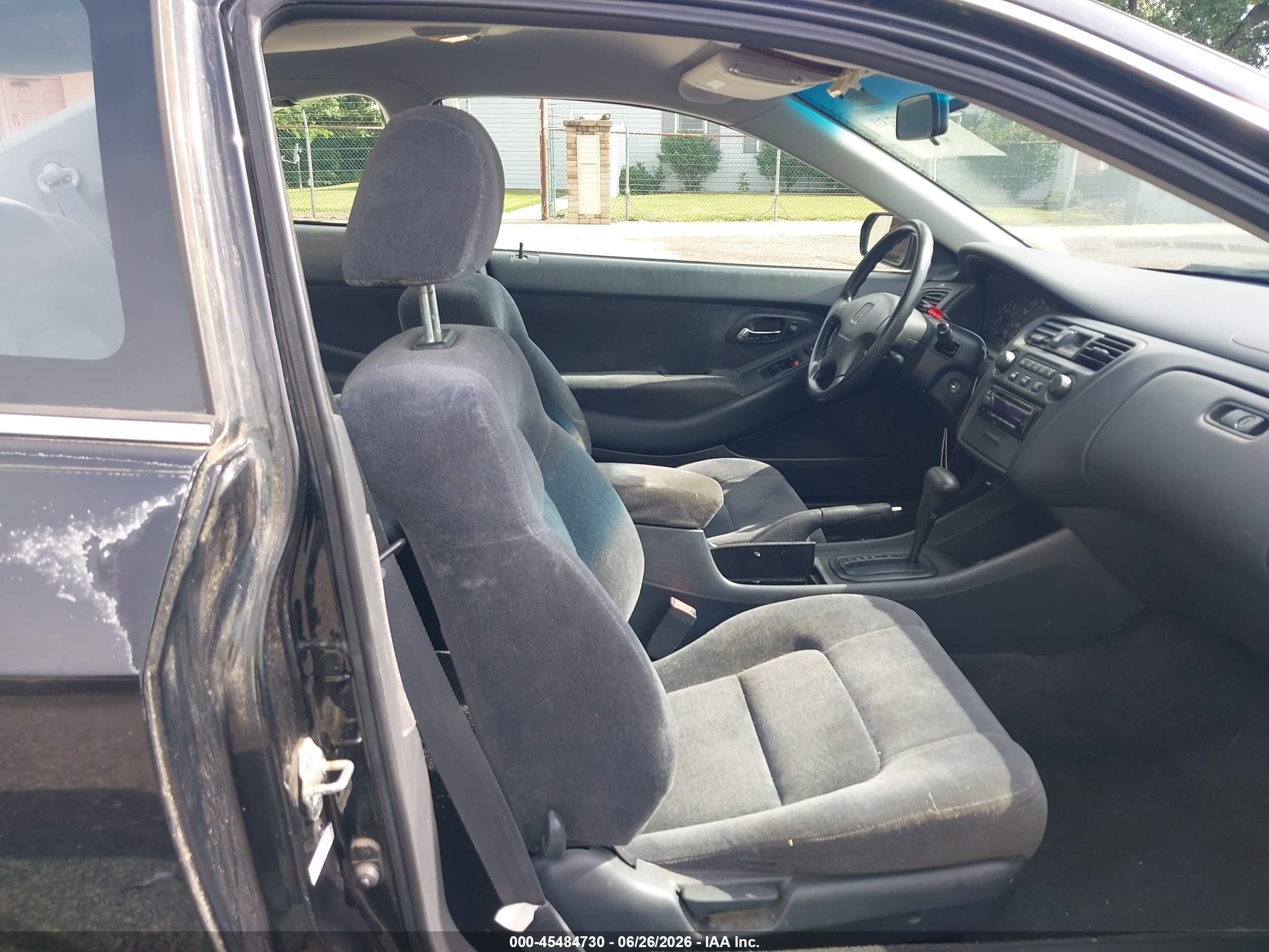 1998 Honda Accord Lx Black vin: 1HGCG3247WA006148