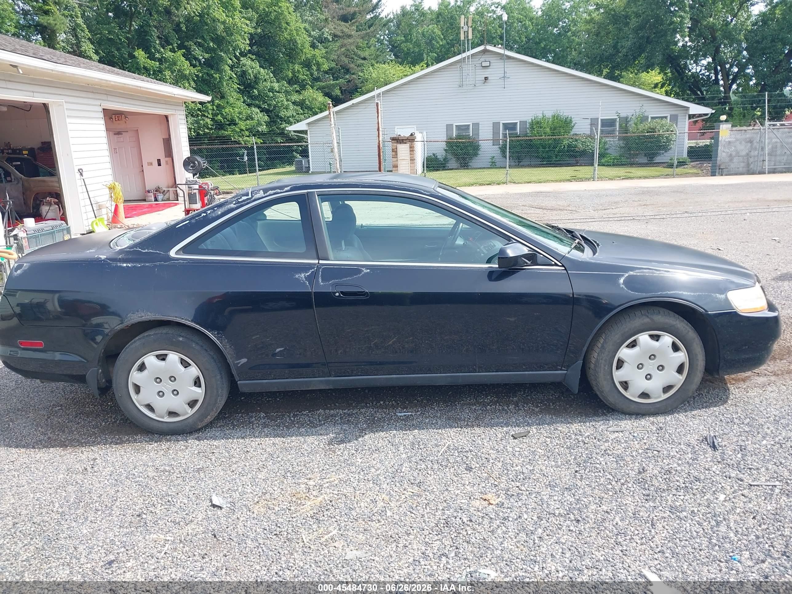 1998 Honda Accord Lx Black vin: 1HGCG3247WA006148