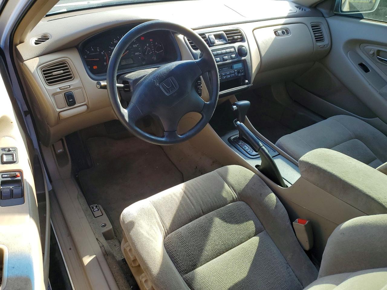 1998 Honda Accord Lx White vin: 1HGCG3249WA012386