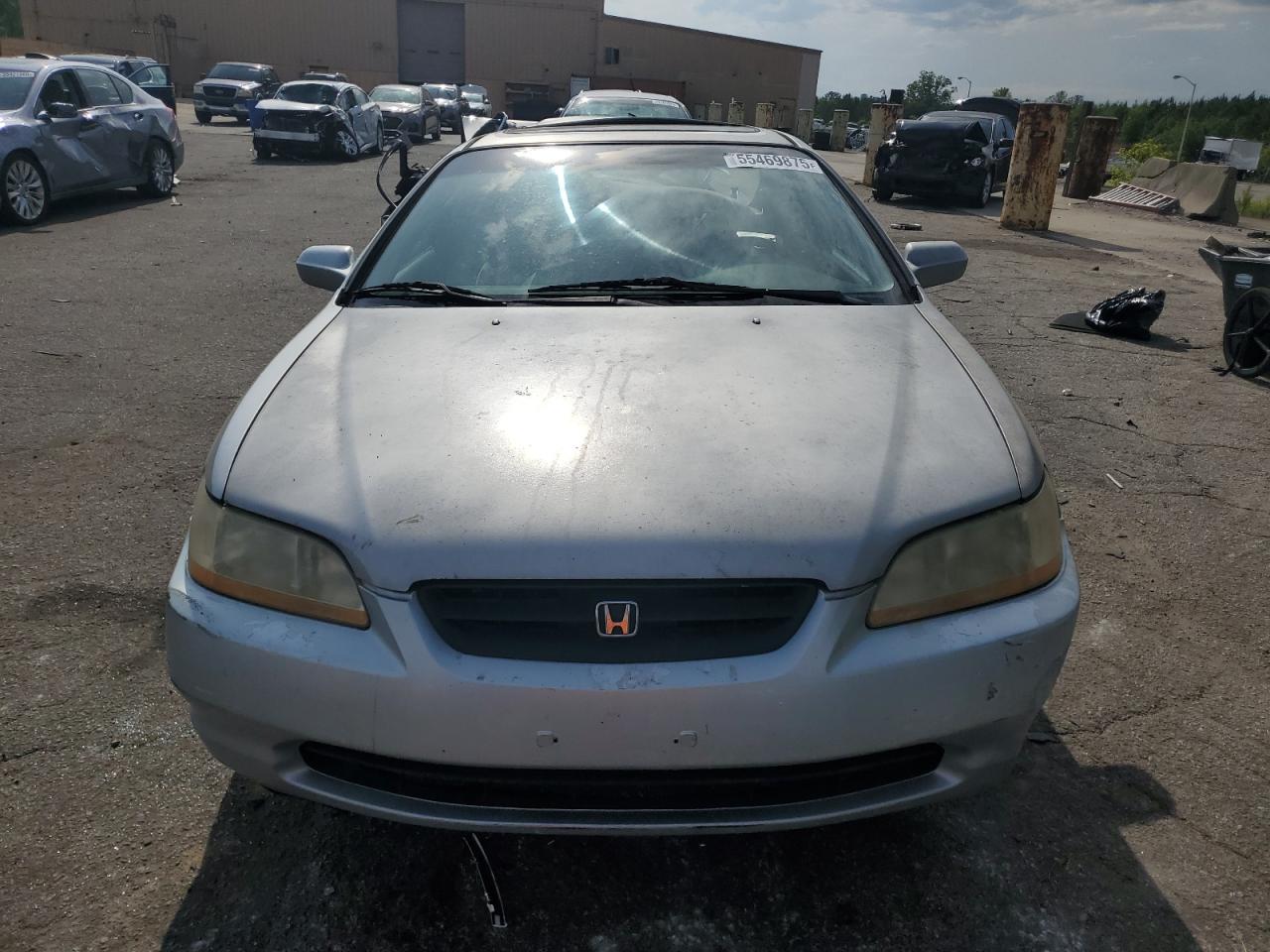 1998 Honda Accord Ex Silver vin: 1HGCG3250WA017338