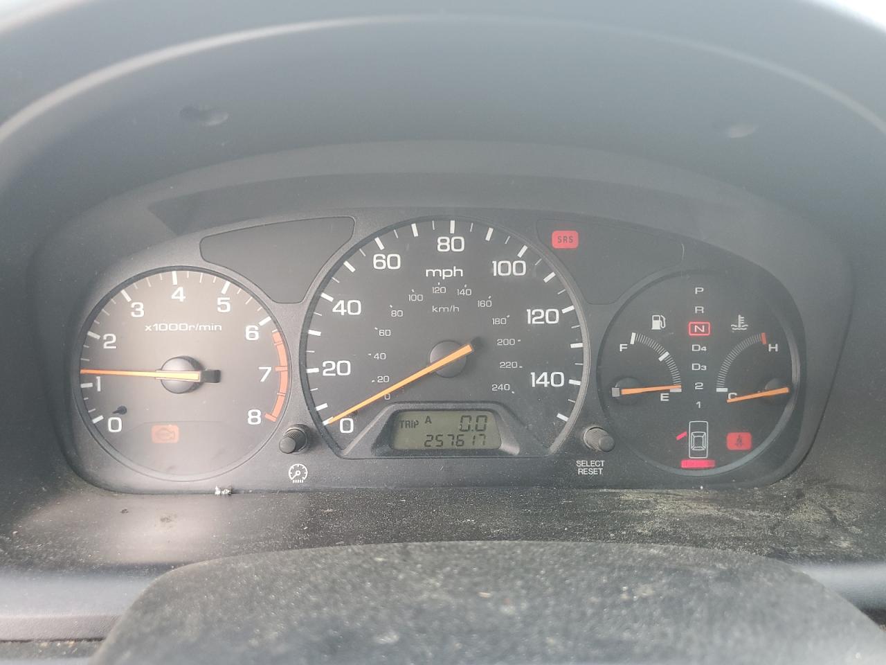 1998 Honda Accord Ex Silver vin: 1HGCG3250WA017338