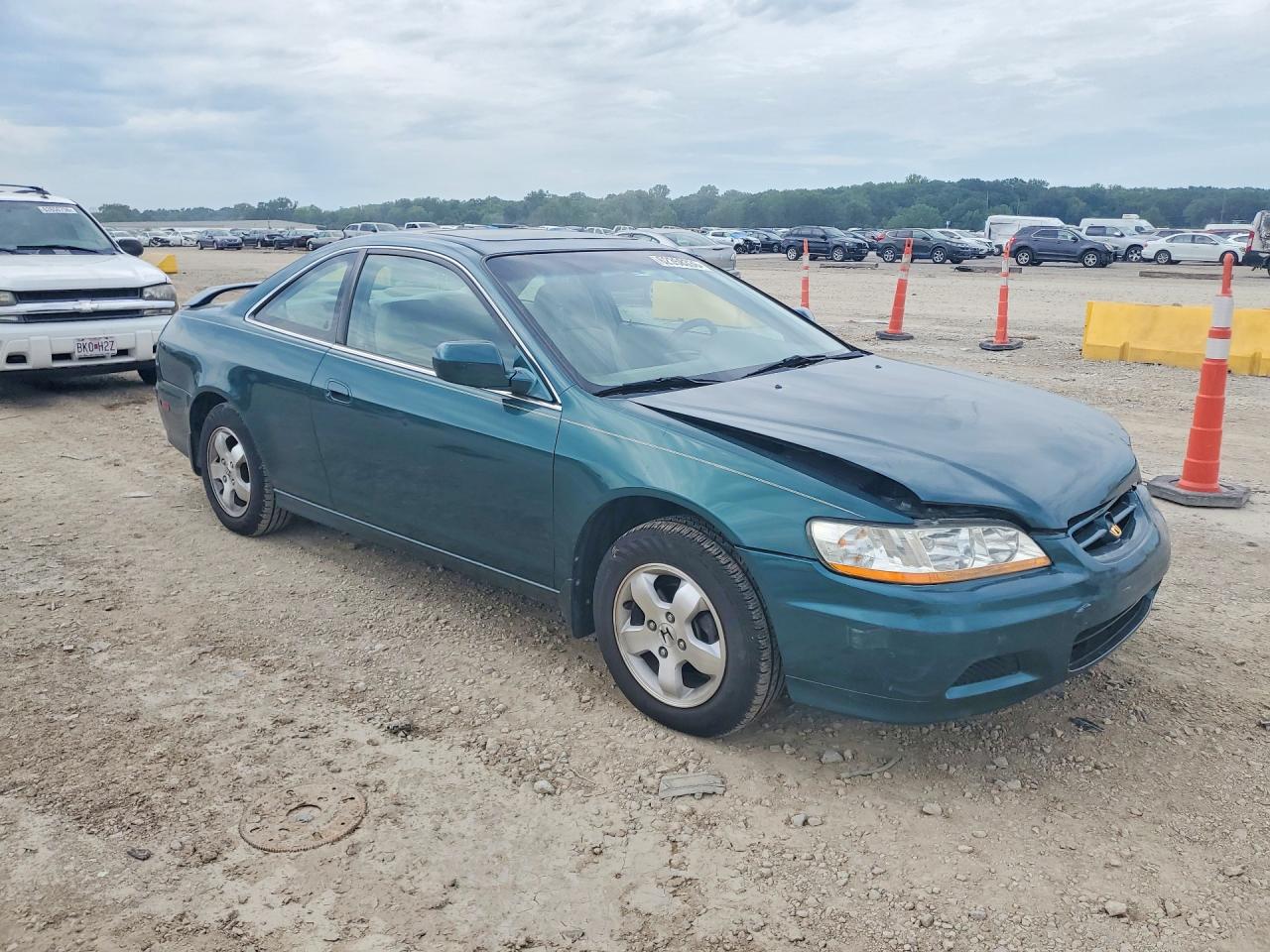 2002 Honda Accord Ex Green vin: 1HGCG32522A021336
