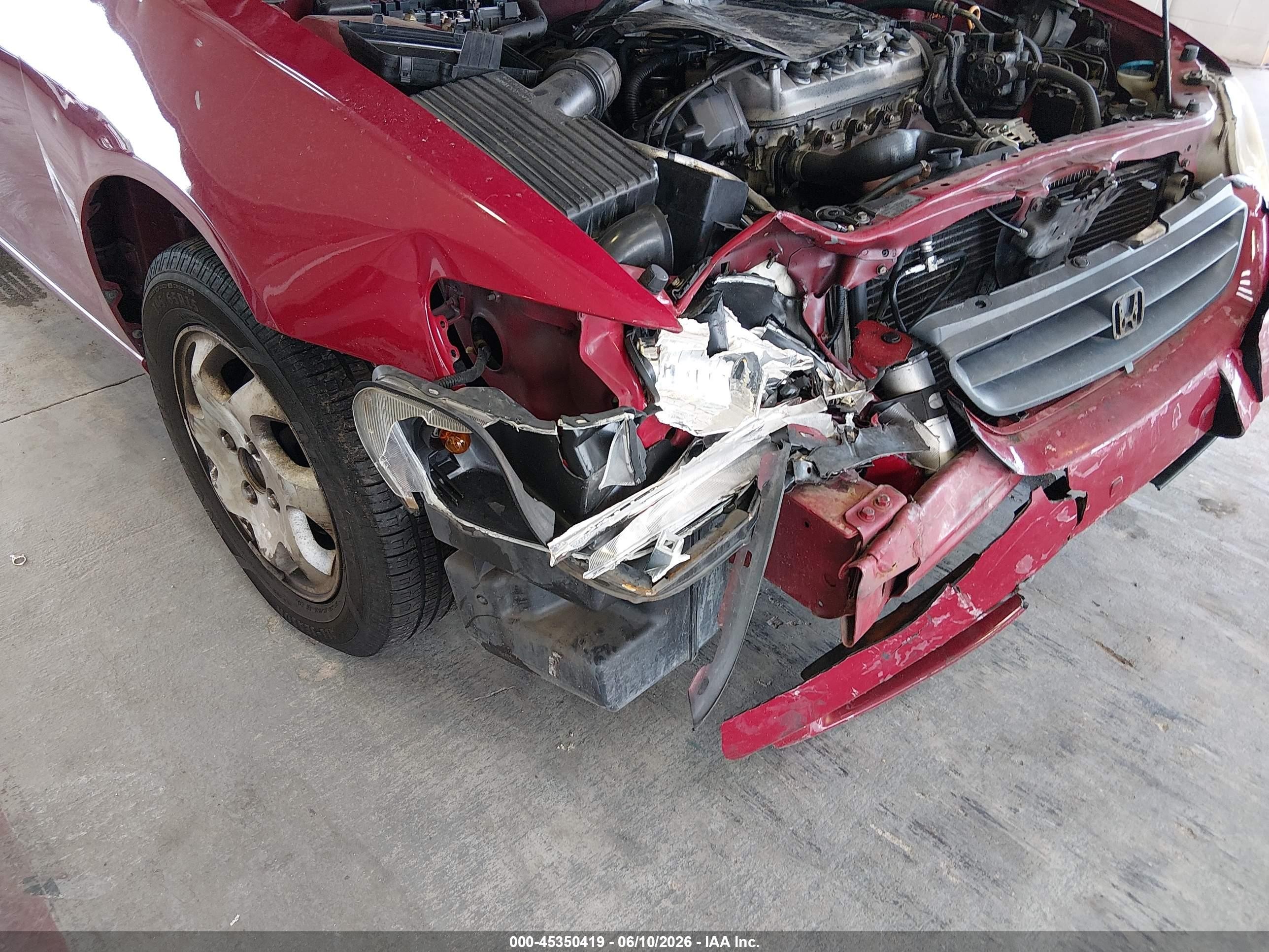 2000 Honda Accord 2.3 Ex Red vin: 1HGCG3252YA022754