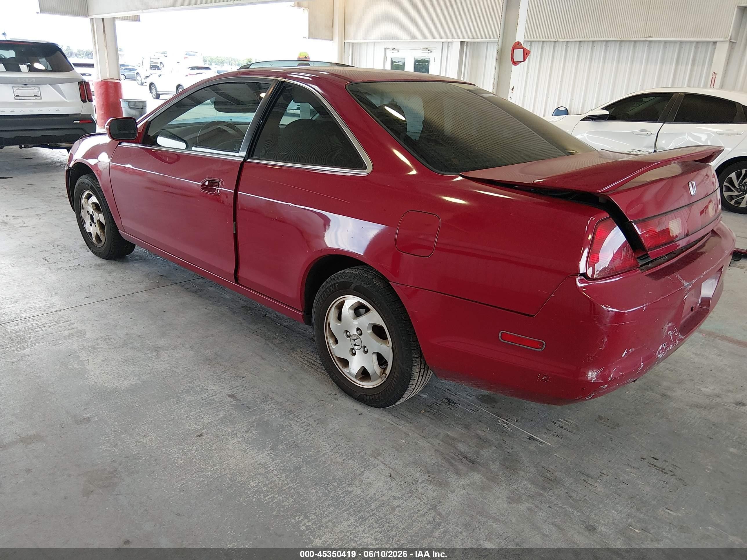 2000 Honda Accord 2.3 Ex Red vin: 1HGCG3252YA022754