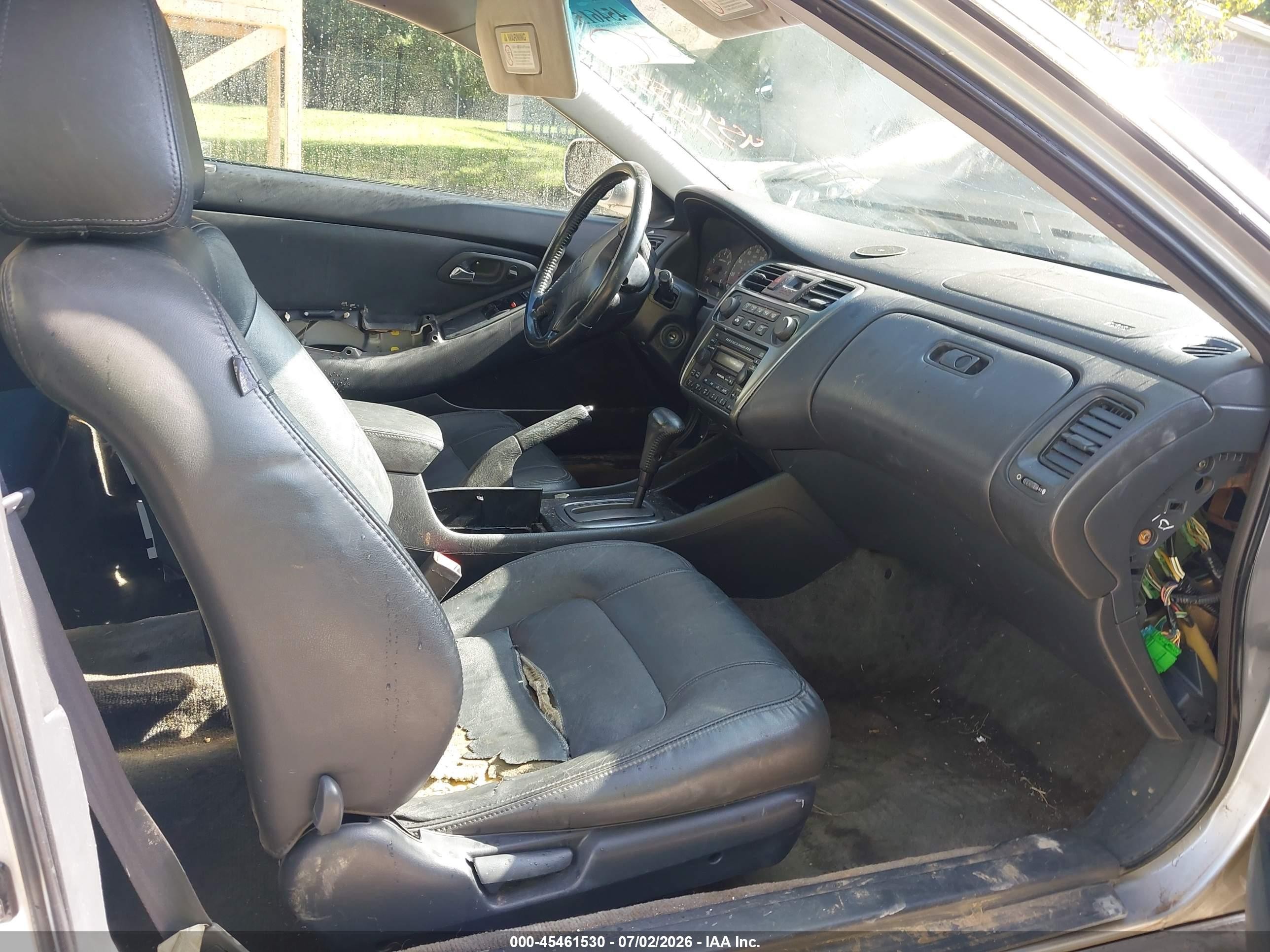 2002 Honda Accord 2.3 Ex Silver vin: 1HGCG32592A003075