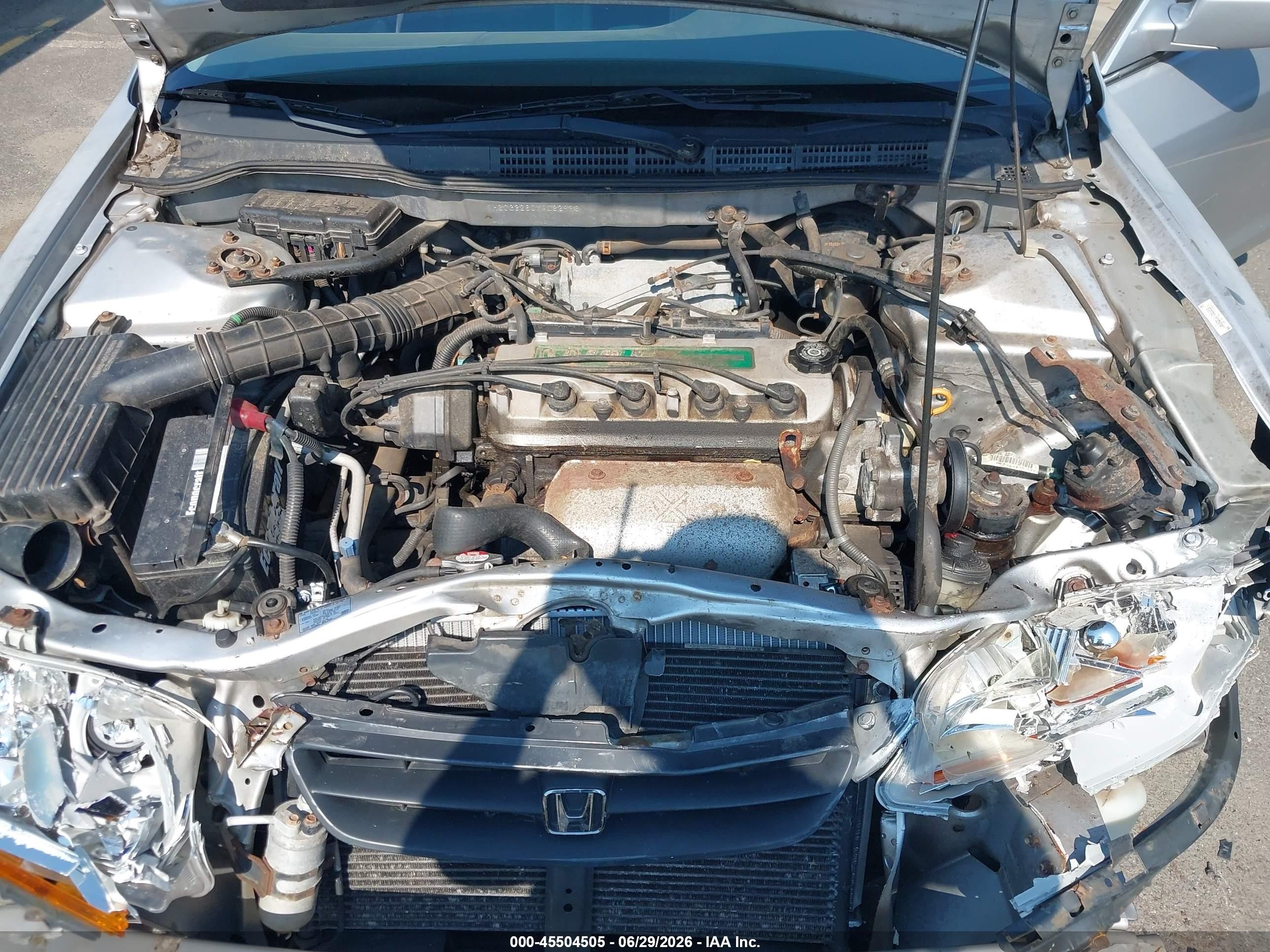2000 Honda Accord 2.3 Lx Silver vin: 1HGCG3260YA032983