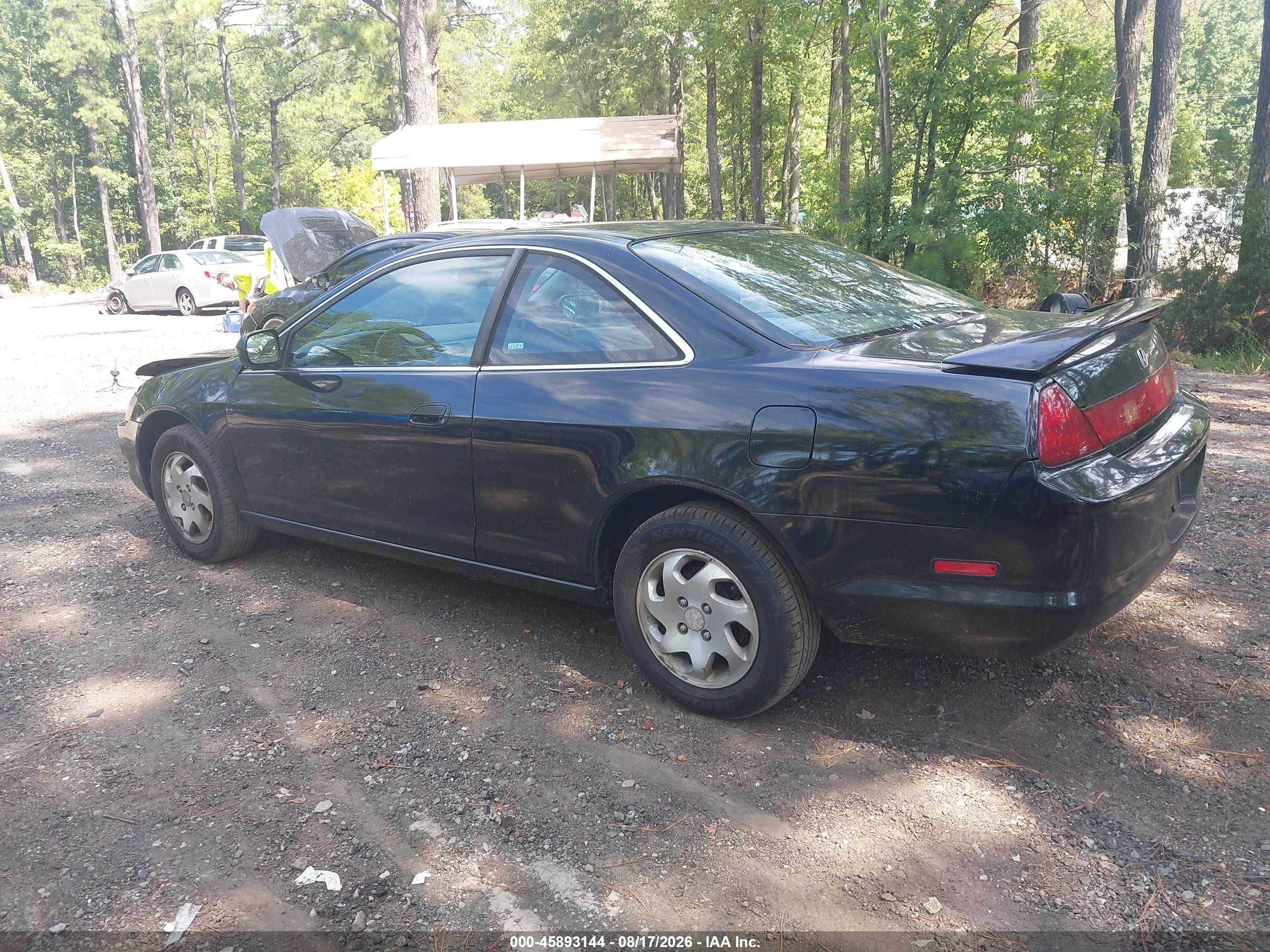 2000 Honda Accord 2.3 Ex Black vin: 1HGCG3270YA021510