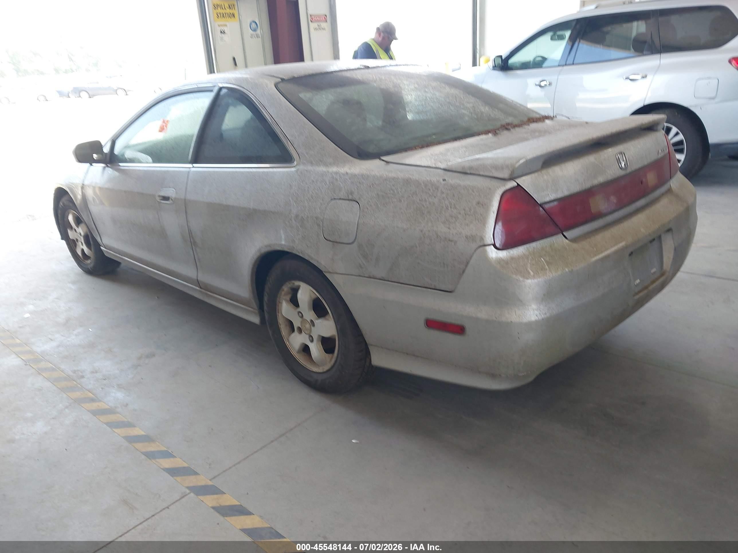 2002 Honda Accord 2.3 Ex Silver vin: 1HGCG32722A035559