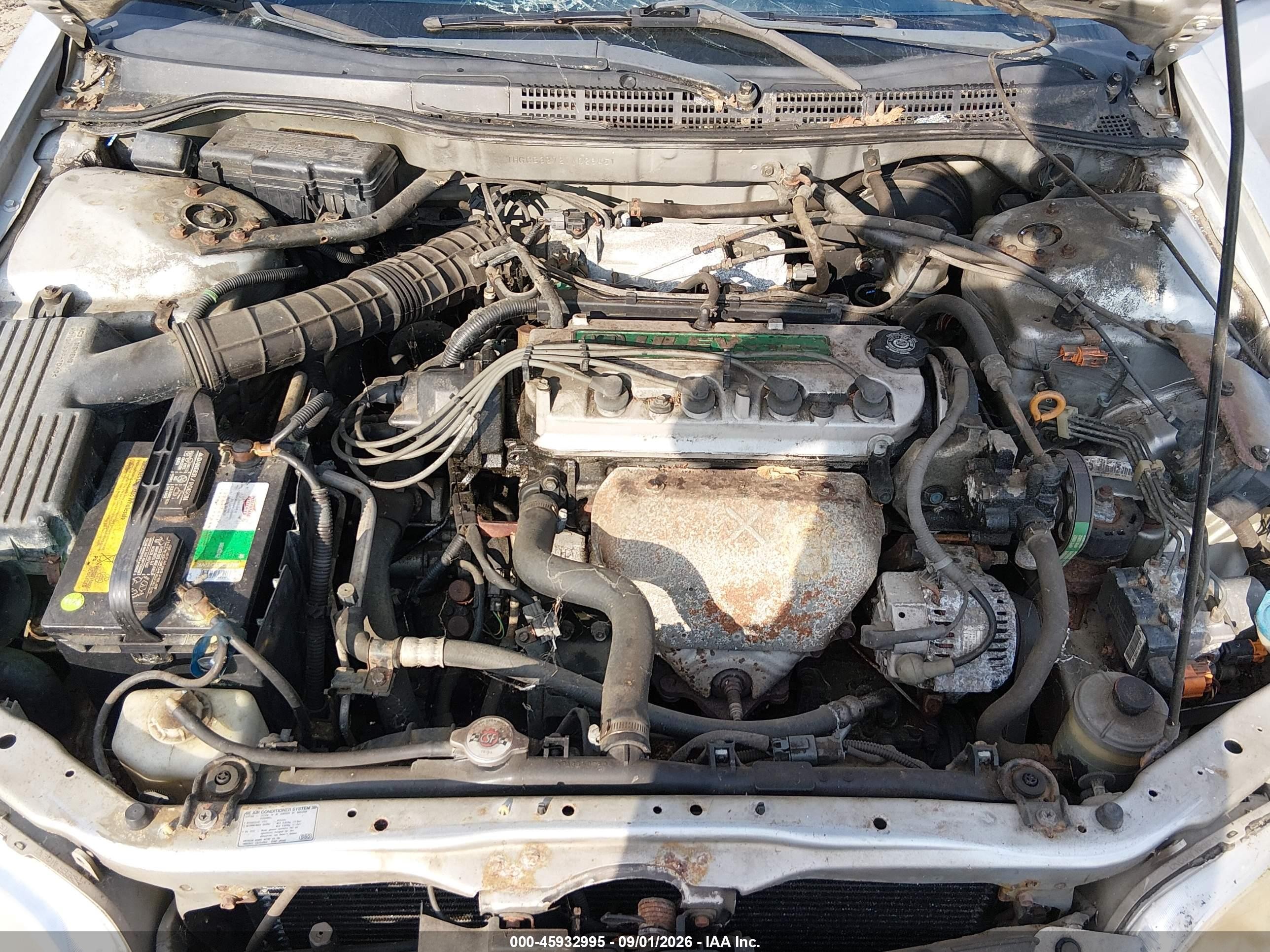 2000 Honda Accord 2.3 Ex Silver vin: 1HGCG3272YA026451