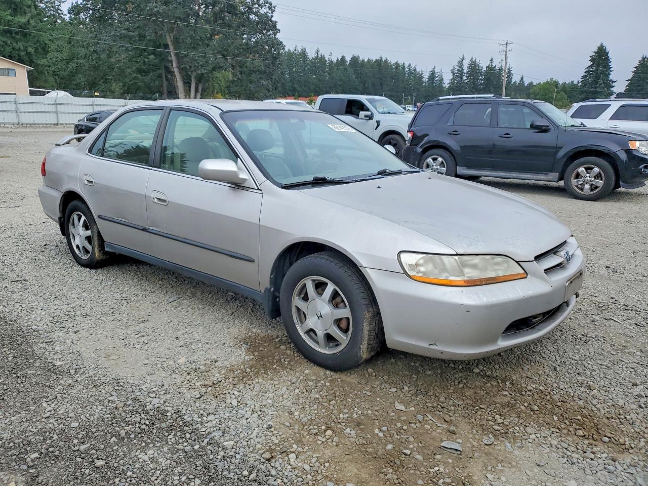 1998 Honda Accord Lx Silver vin: 1HGCG5540WA251560