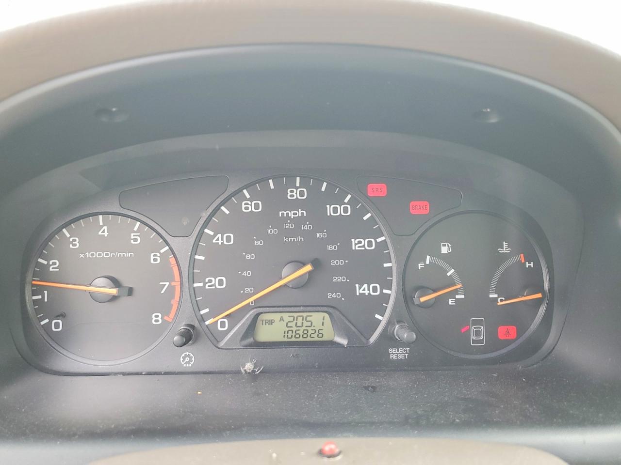 1998 Honda Accord Lx Silver vin: 1HGCG5540WA251560