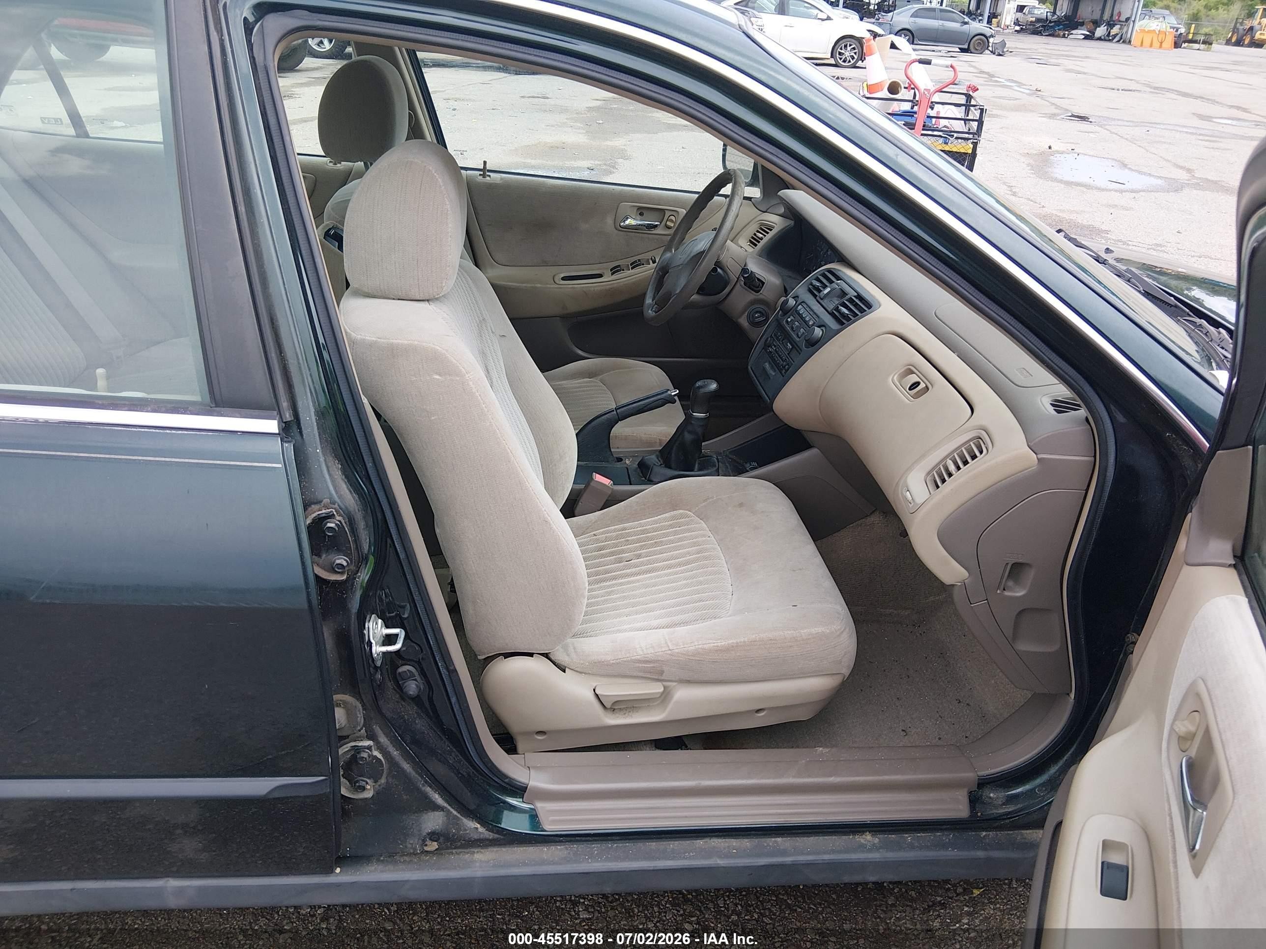1998 Honda Accord Lx Green vin: 1HGCG5541WA089633