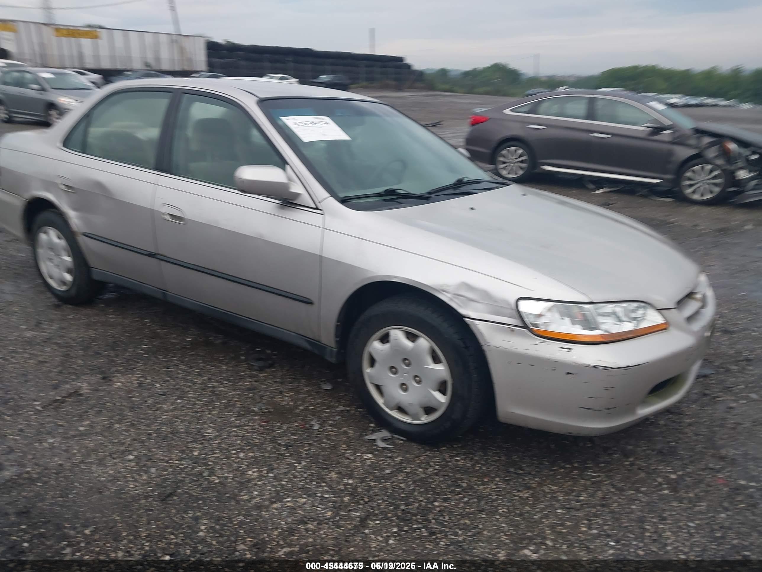 1998 Honda Accord Lx Gray vin: 1HGCG5548WA055723