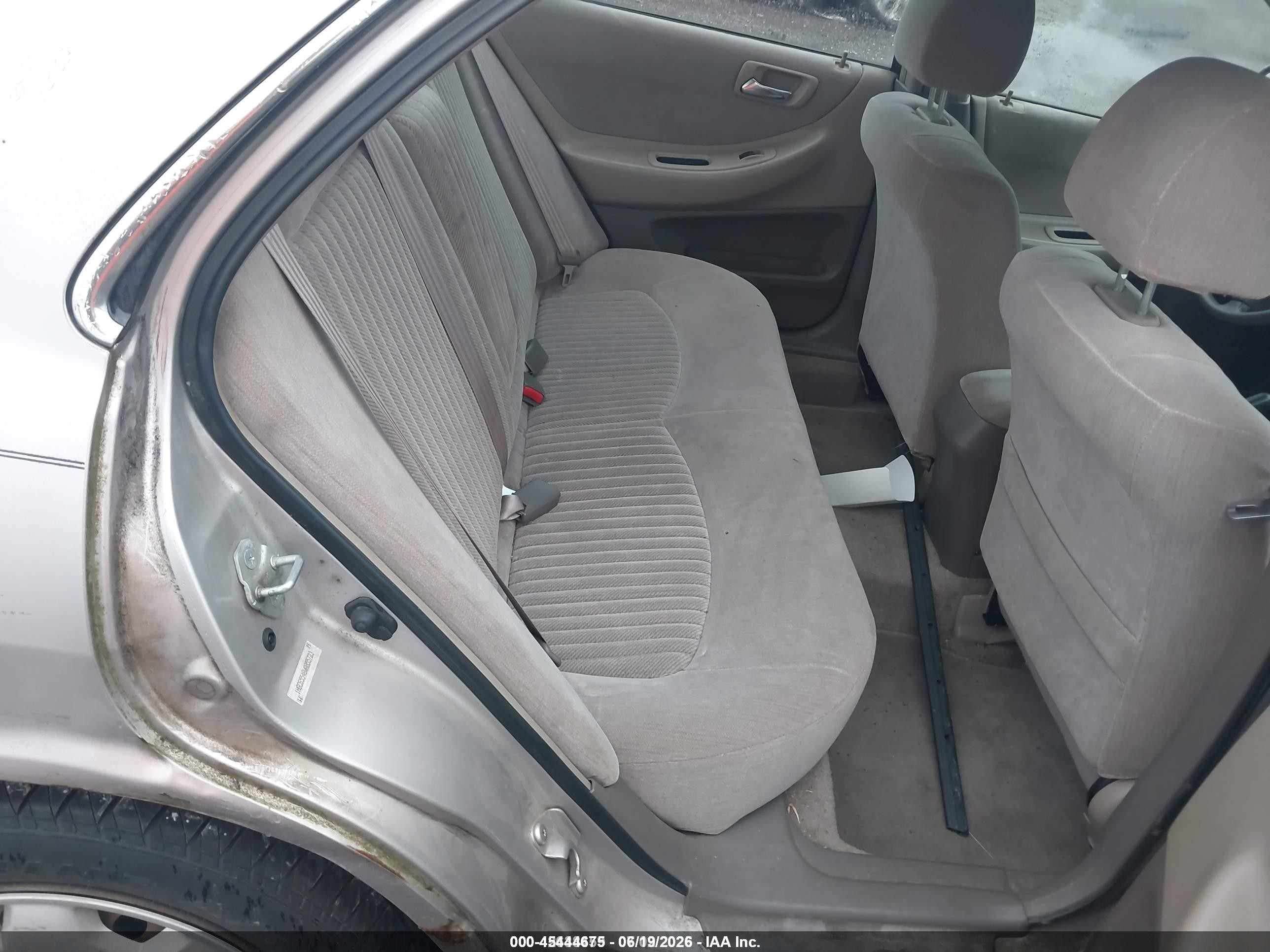 1998 Honda Accord Lx Gray vin: 1HGCG5548WA055723
