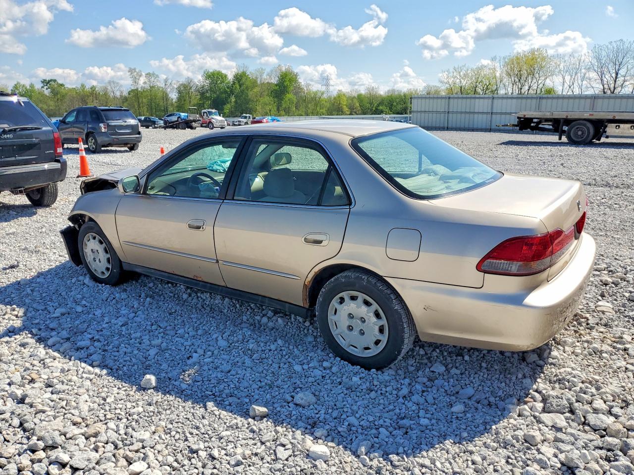 2001 Honda Accord Lx Tan vin: 1HGCG554X1A017810