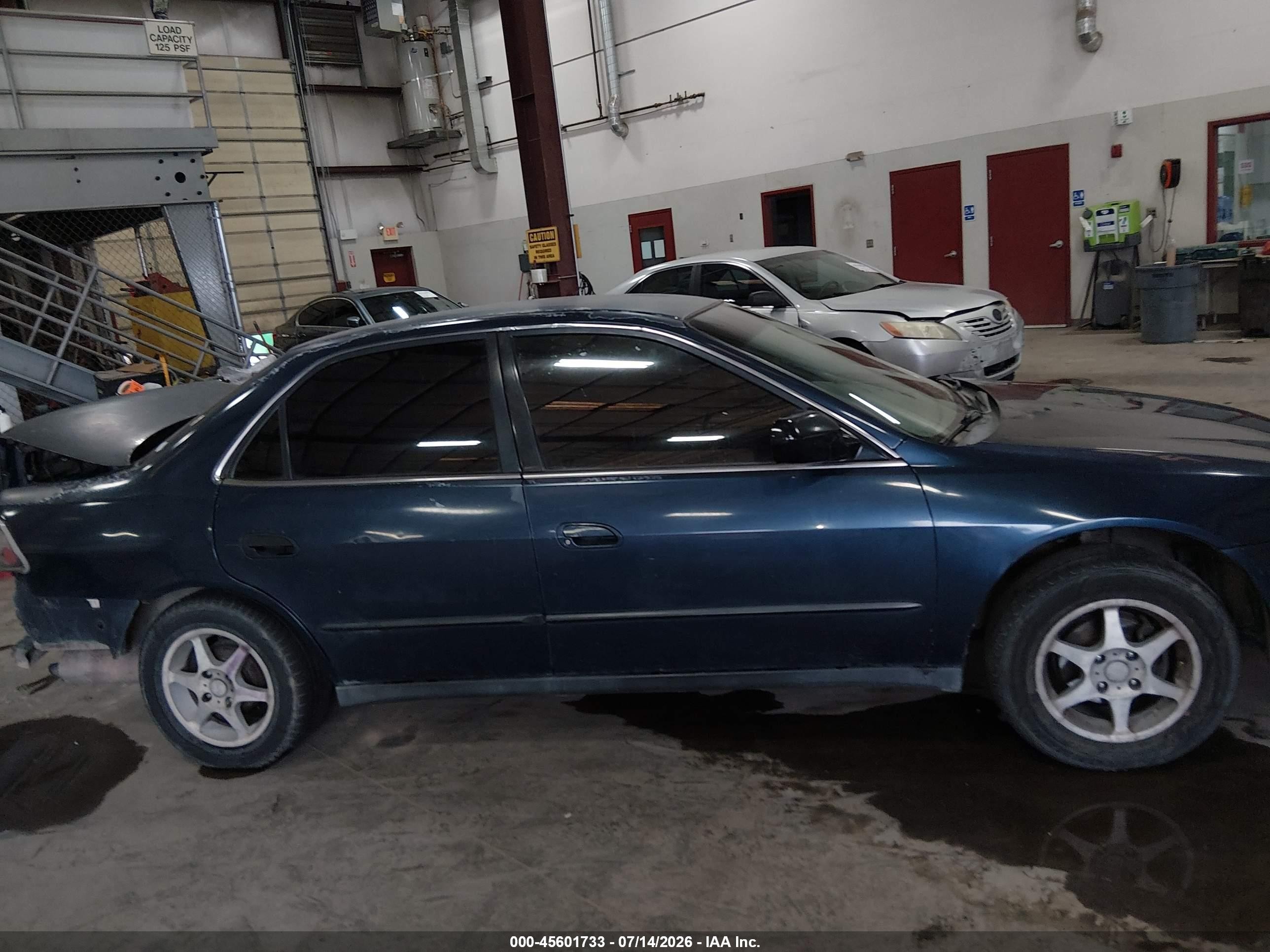 2000 Honda Accord 2.3 Lx Blue vin: 1HGCG554XYA046217