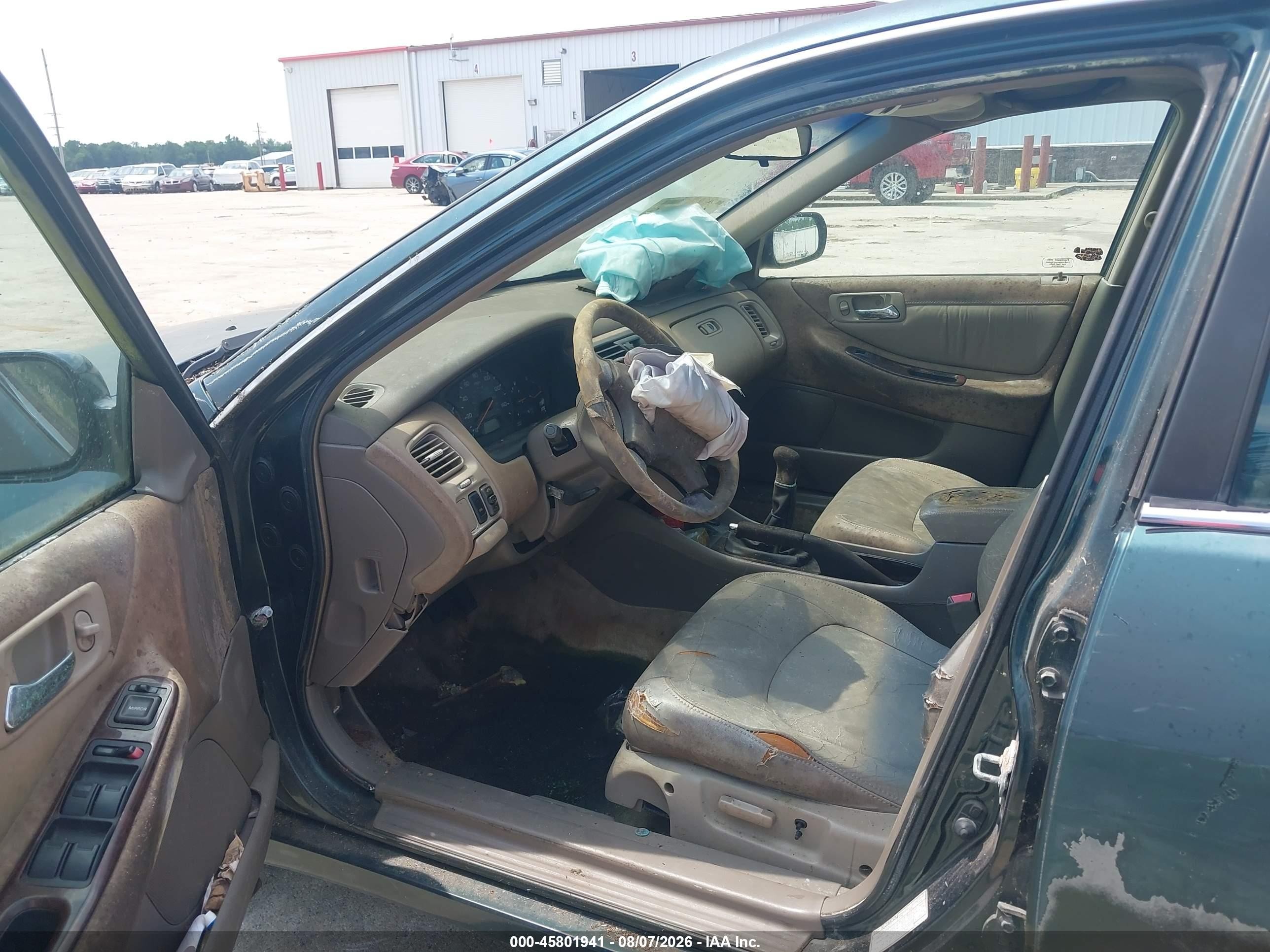 1998 Honda Accord Ex Green vin: 1HGCG5550WA076414
