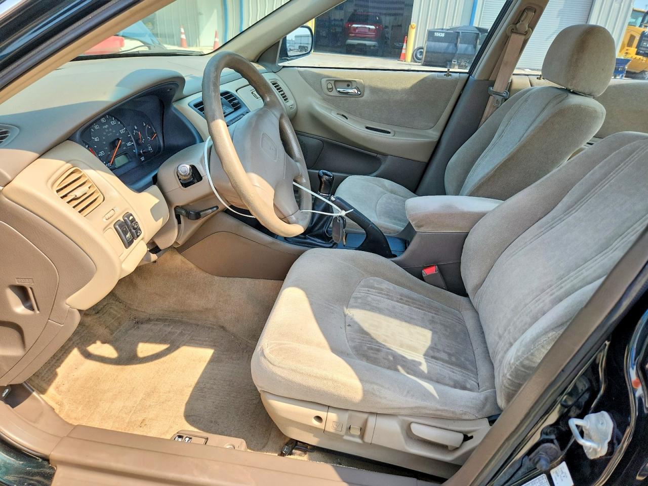 2000 Honda Accord Ex Green vin: 1HGCG5555YA117560