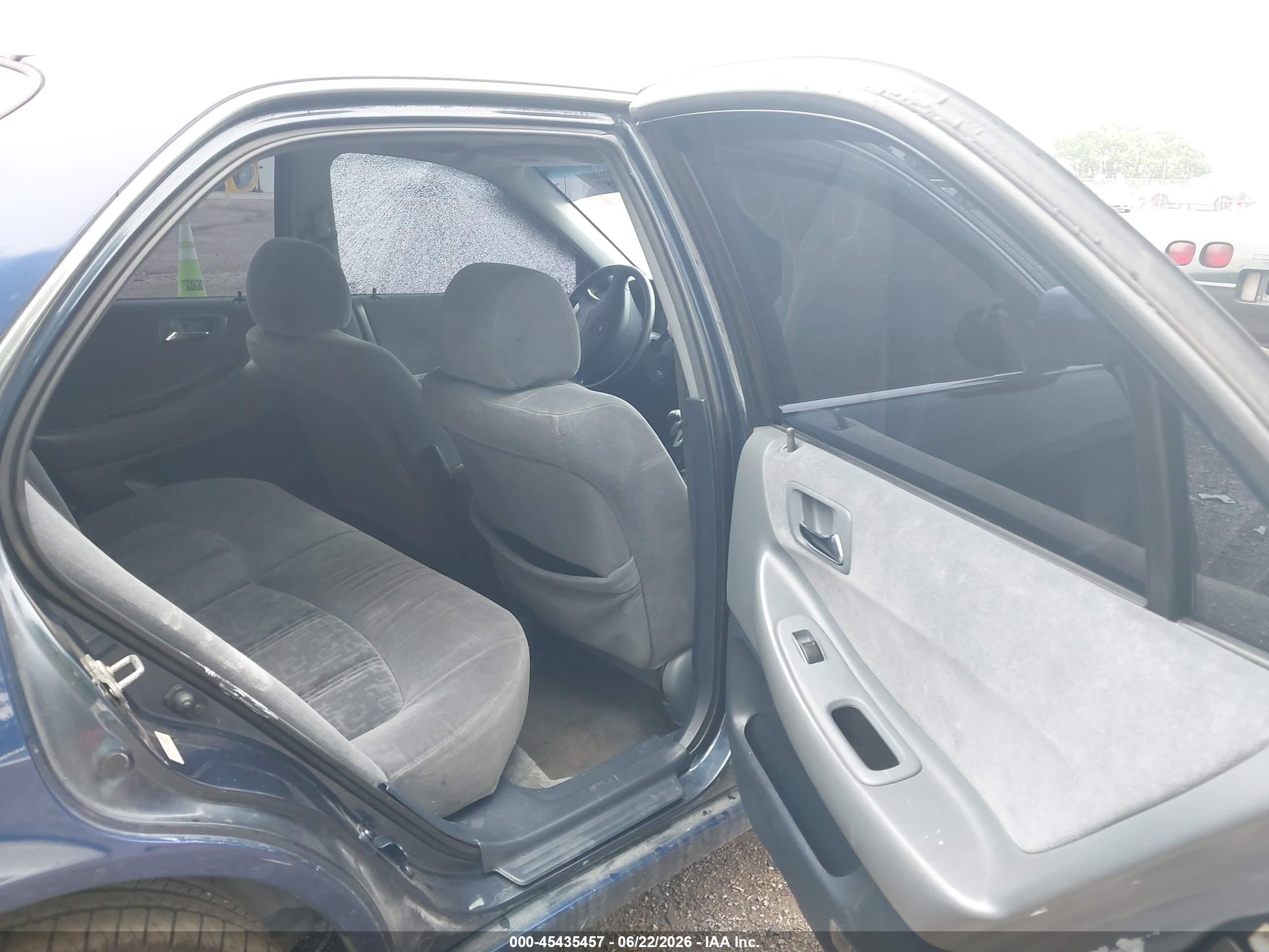 2000 Honda Accord 2.3 Ex Blue vin: 1HGCG555XYA096270