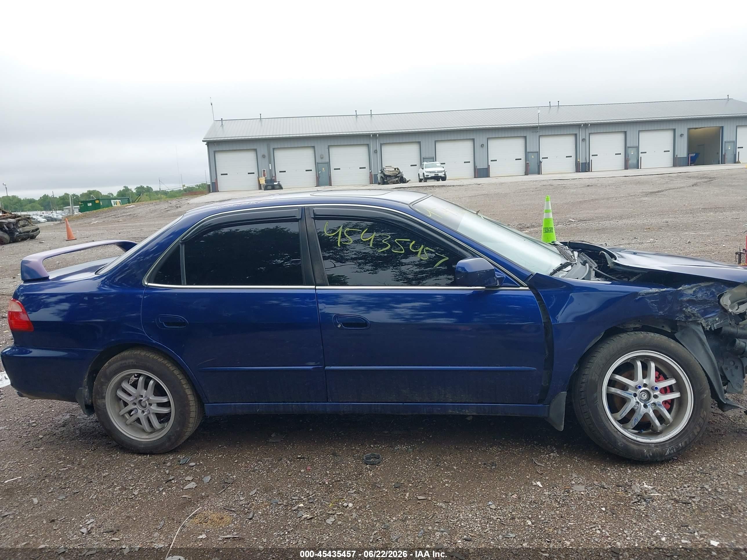 2000 Honda Accord 2.3 Ex Blue vin: 1HGCG555XYA096270