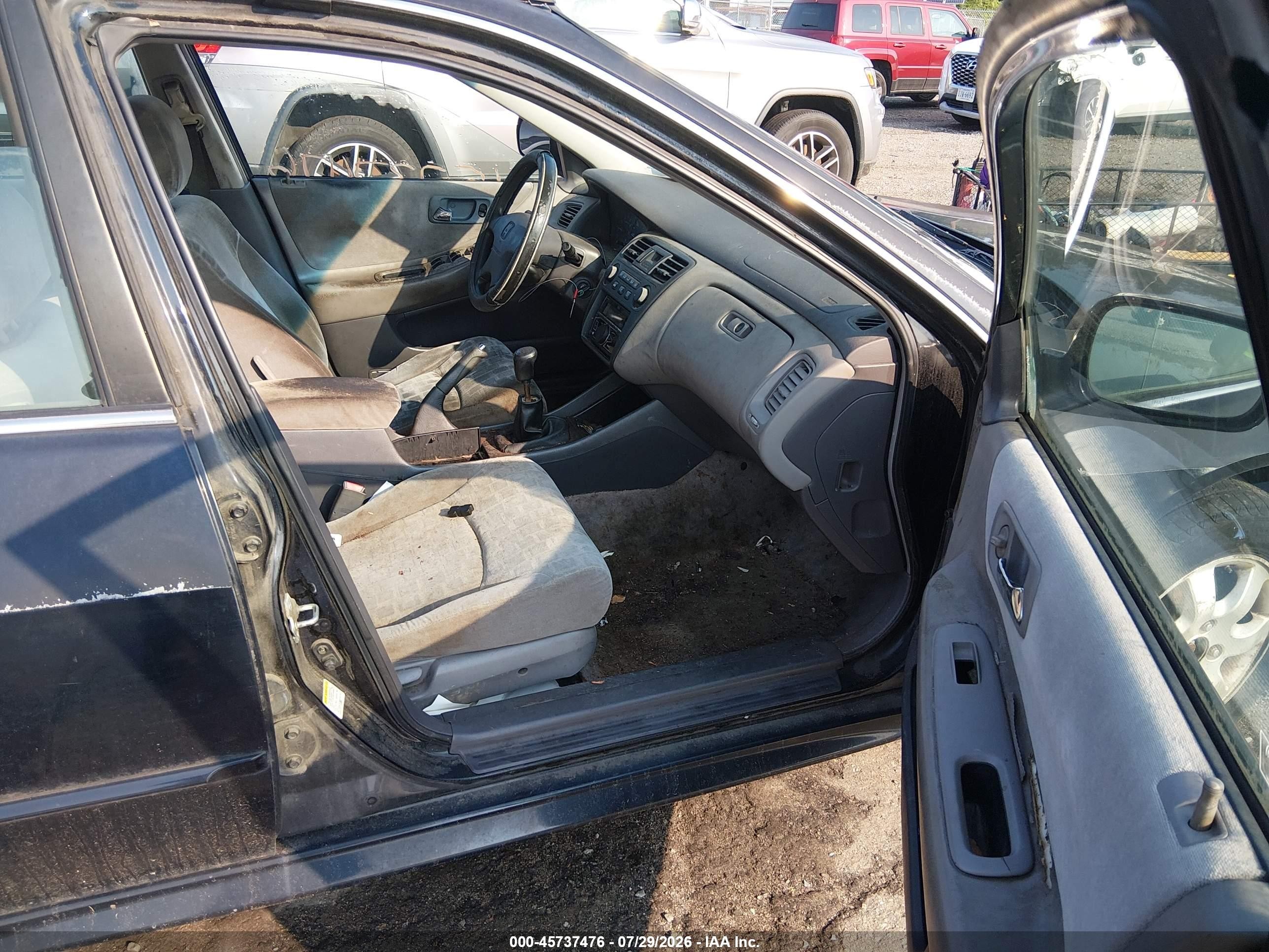 2002 Honda Accord 2.3 Ex Black vin: 1HGCG55602A072947