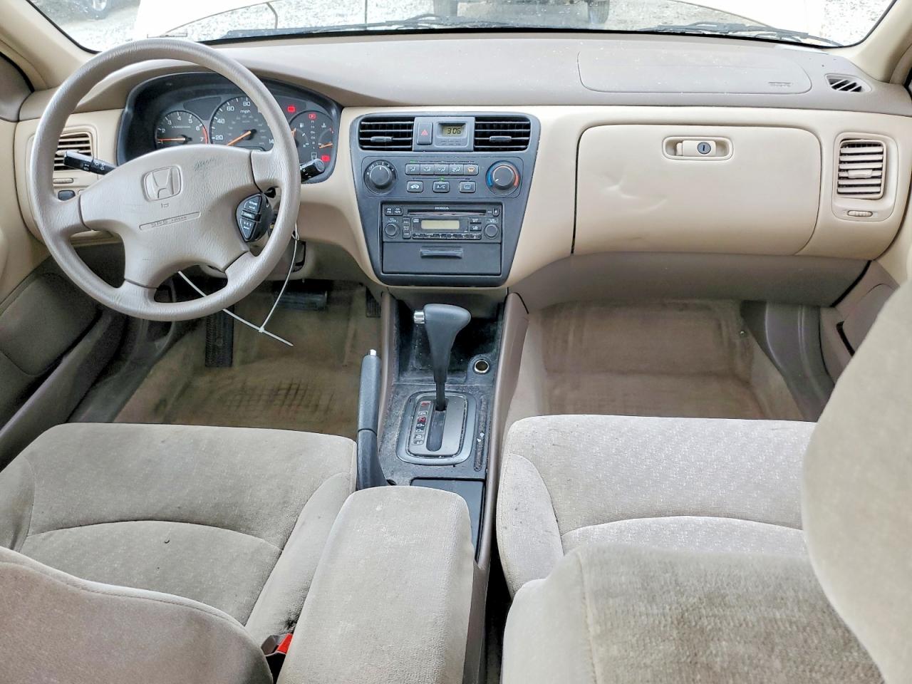 2002 Honda Accord Lx Tan vin: 1HGCG56402A040142