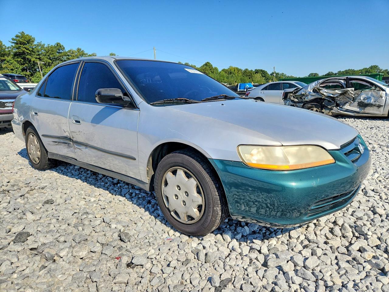 1998 Honda Accord Lx Silver vin: 1HGCG5641WA132141